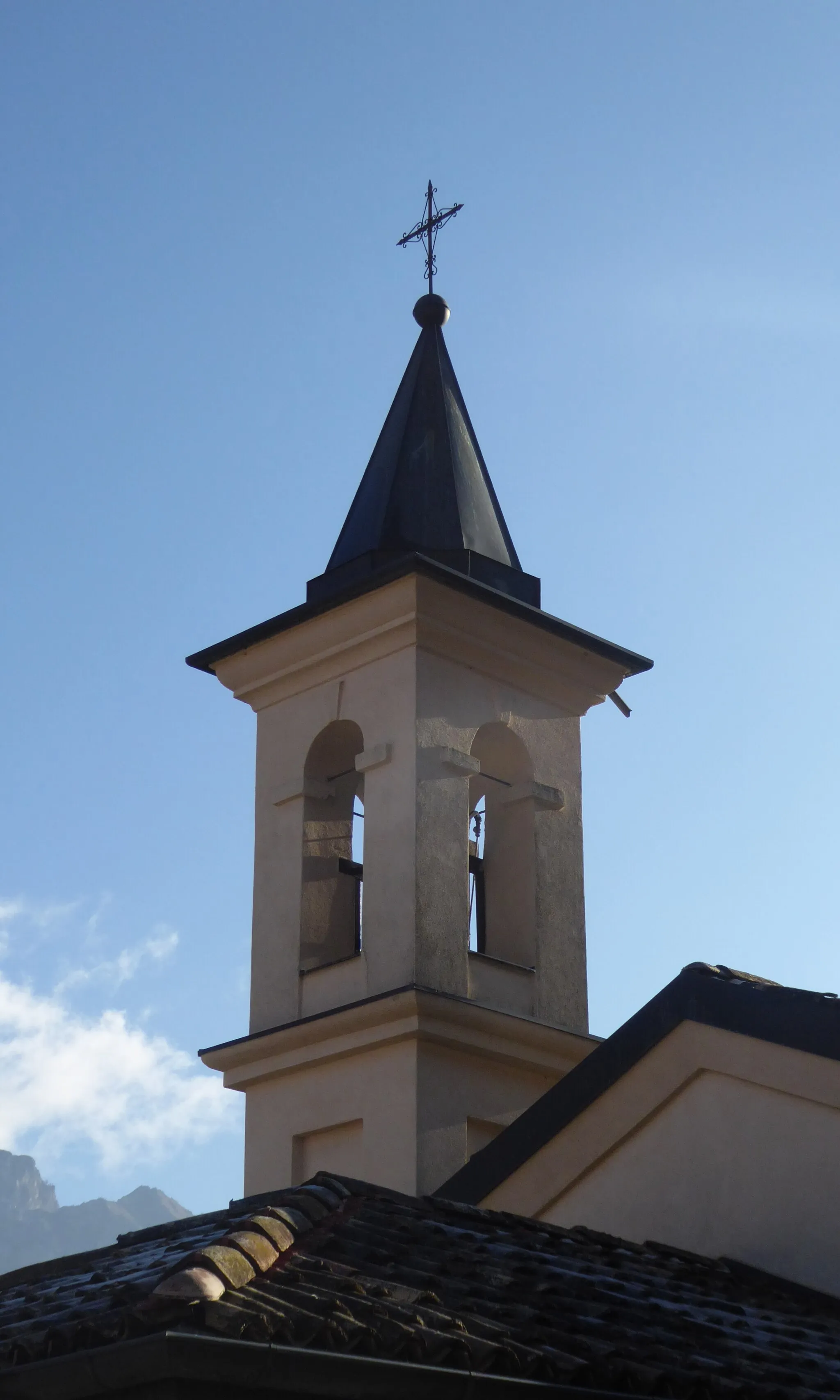 Photo showing: Aste (Vallarsa, Trentino, Italy), Holy Trinity church - Belltower