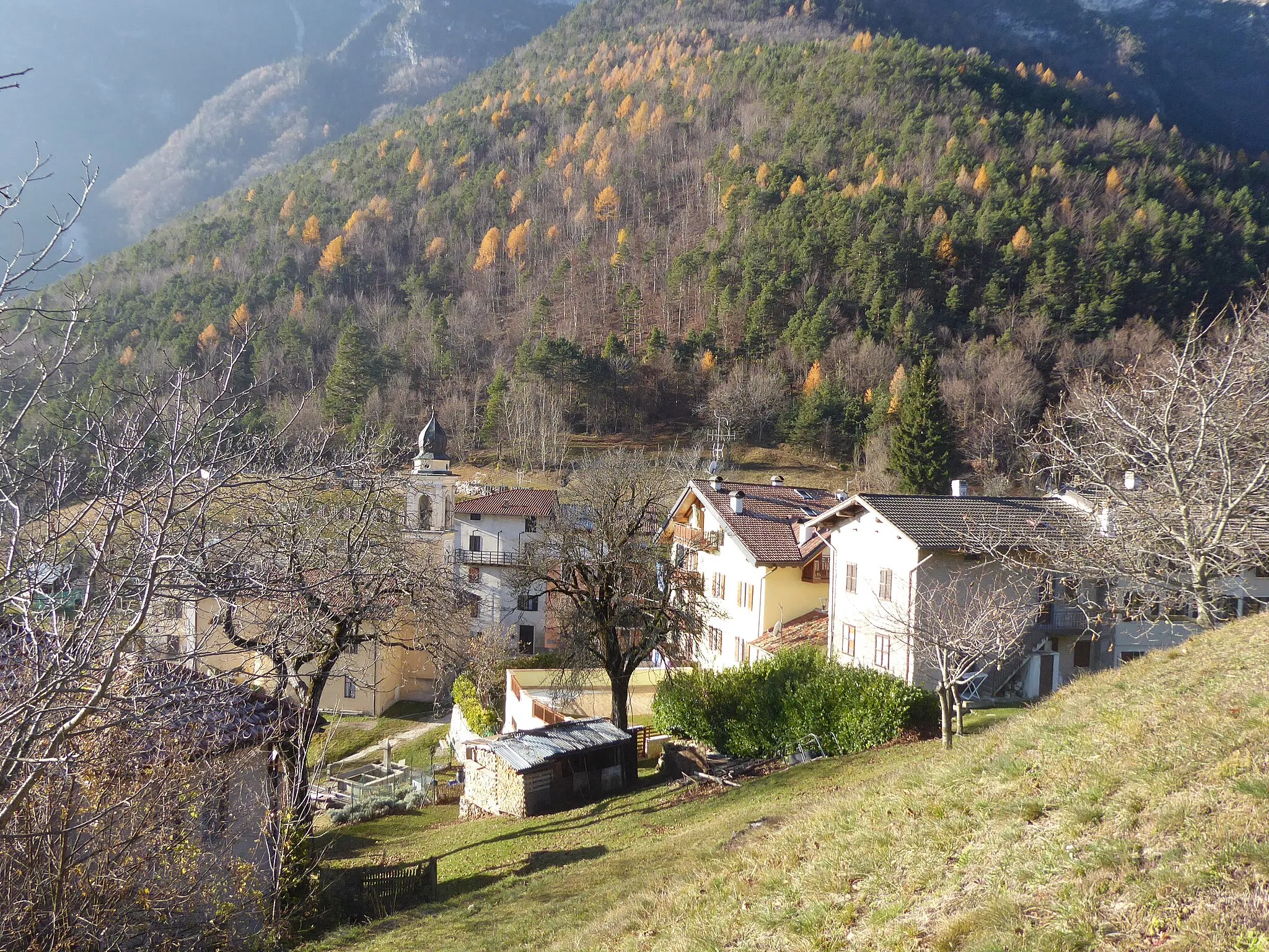 Photo showing: Matassone (Vallarsa, Trentino, Italy) - Glimpse