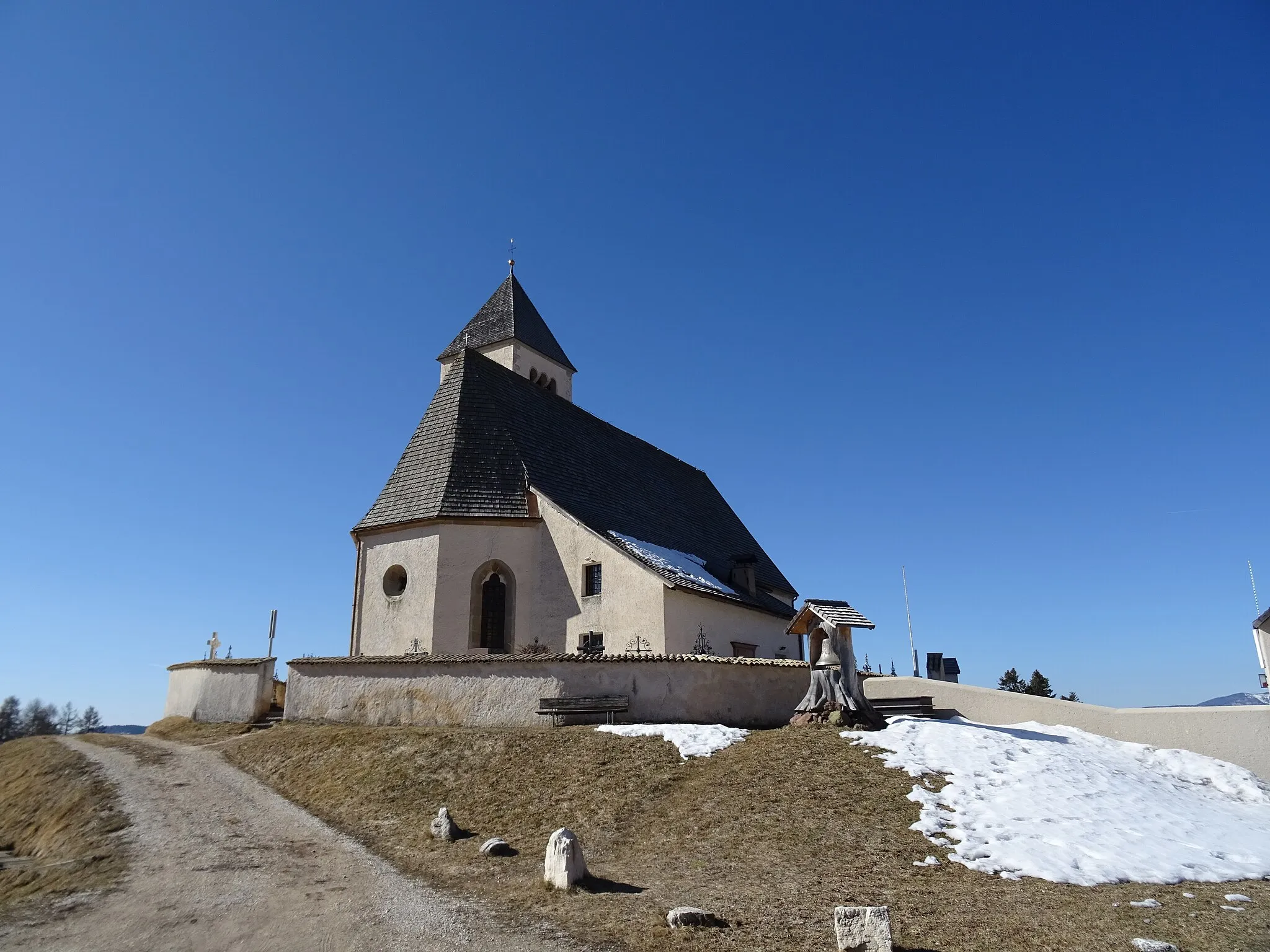 Photo showing: This media shows the cultural heritage monument with the number 13696 in South Tyrol.