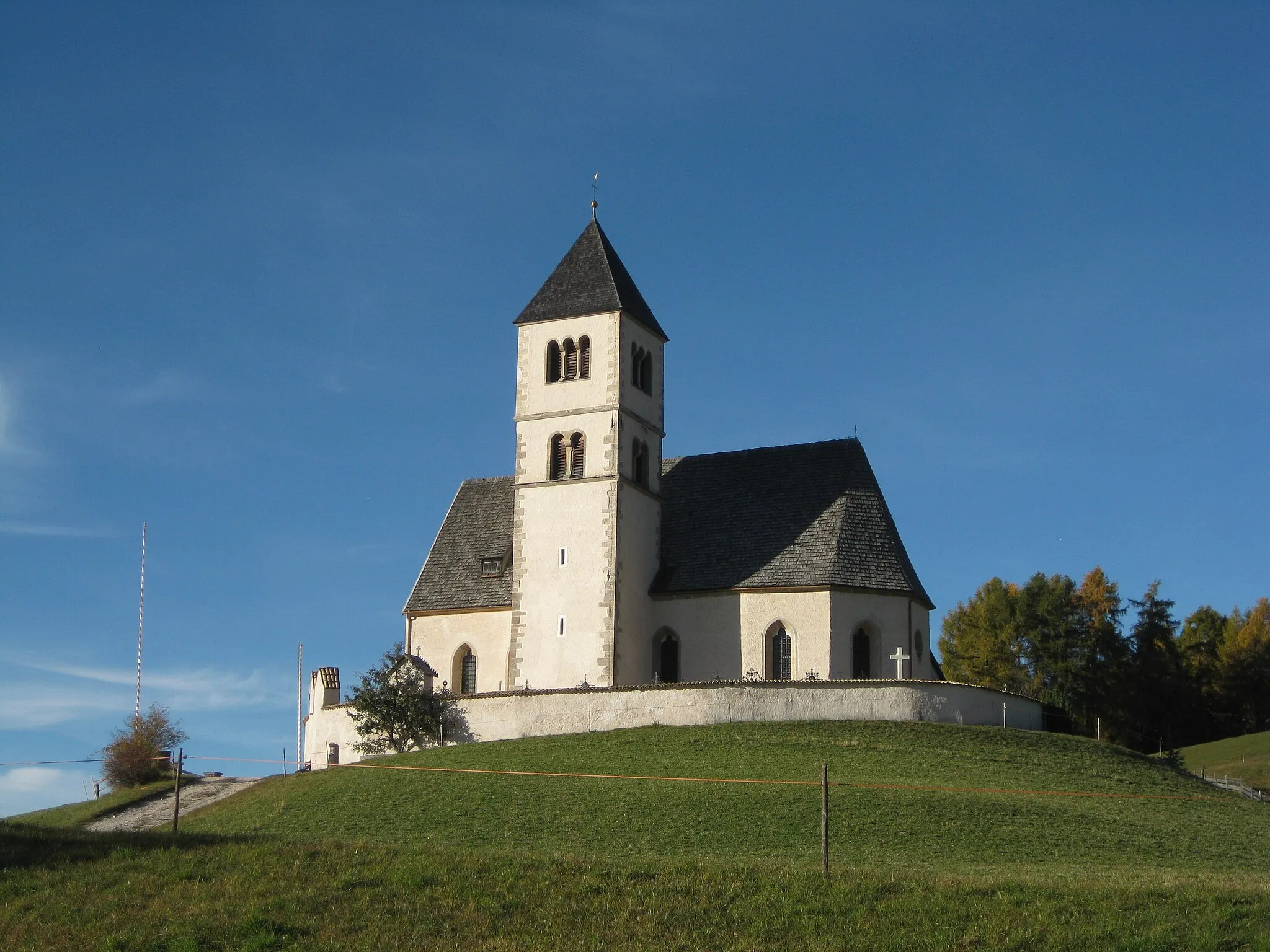 Photo showing: This media shows the cultural heritage monument with the number 13696 in South Tyrol.