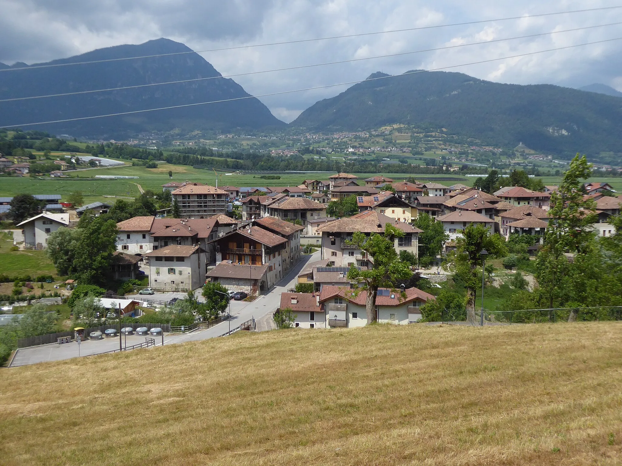 Photo showing: Vigo Lomaso (Comano Terme, Trentino, Italy) - View from the parish church