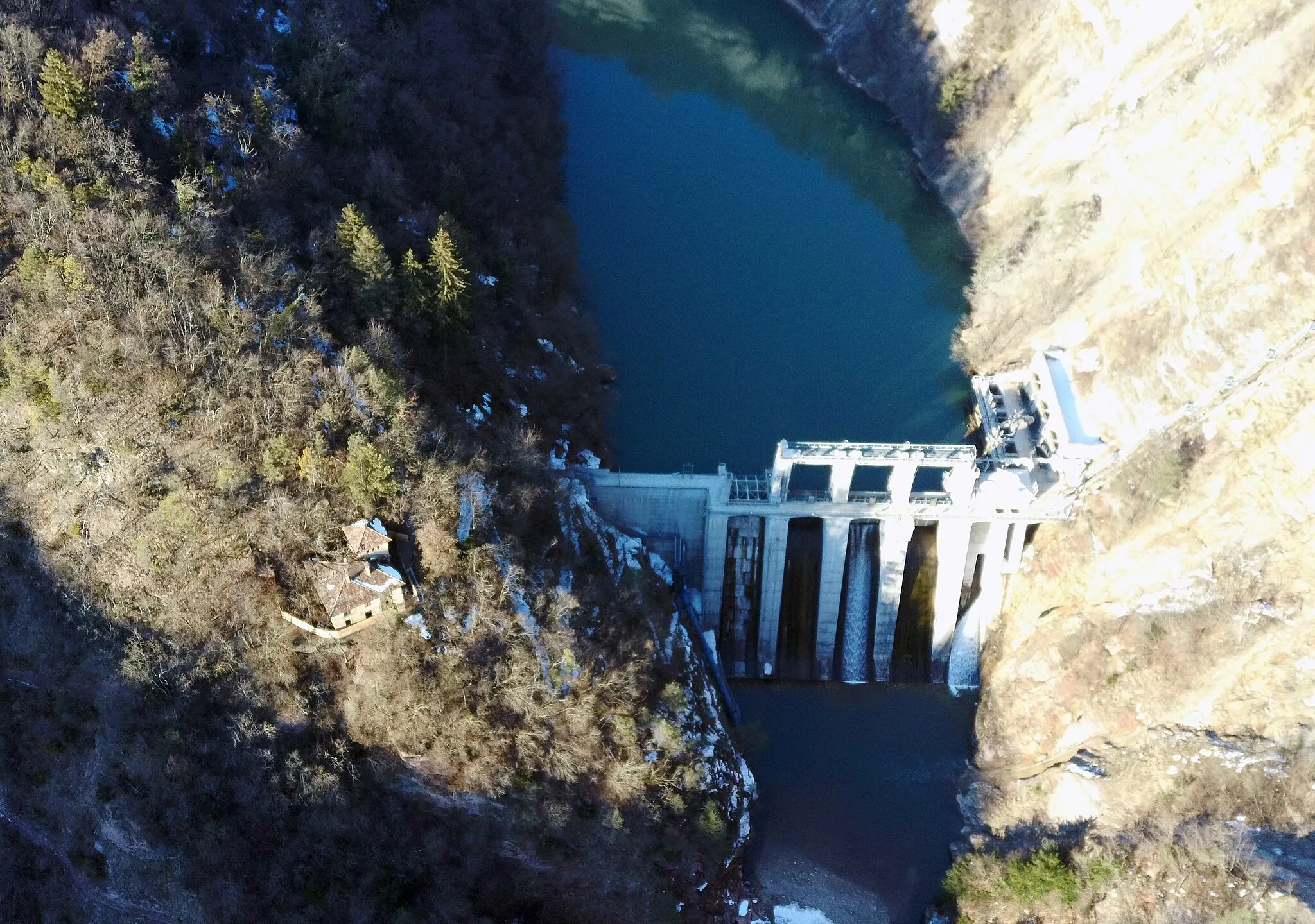Photo showing: Mollaro Dam (Predaia, Trentino, Italy)
