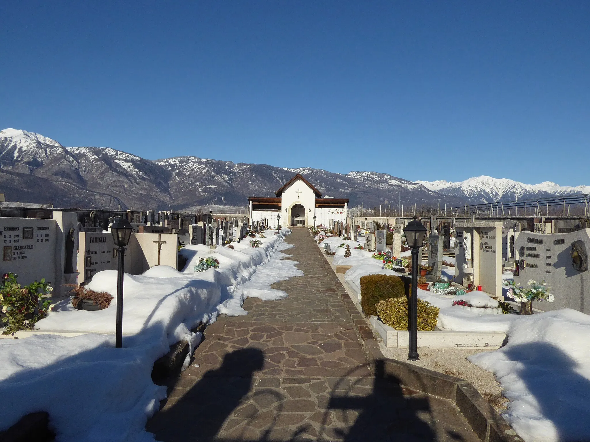 Photo showing: Cemetery of Segno (Predaia, Trentino, Italy)