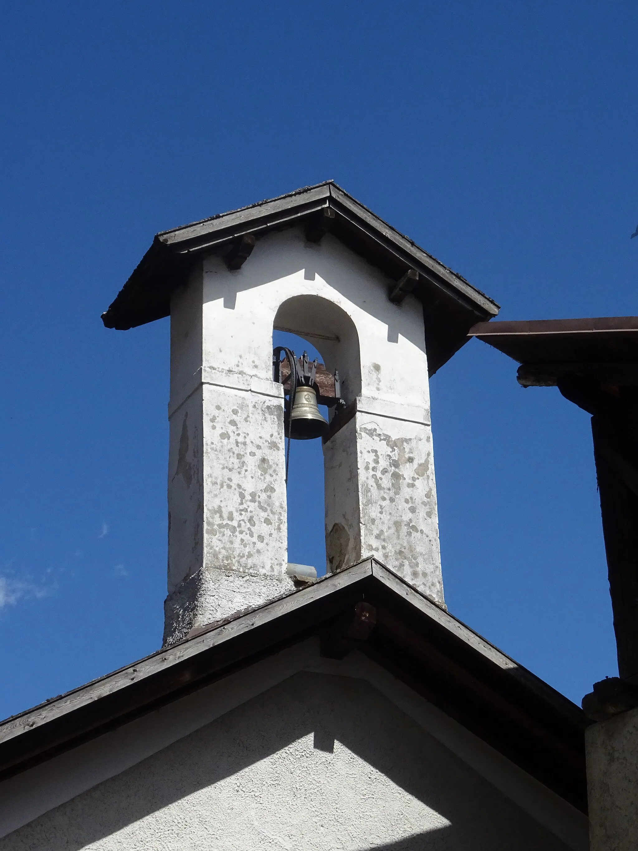 Photo showing: Cortina (Vermiglio, Trentino, Italy), Saint Peter church - Bell gable