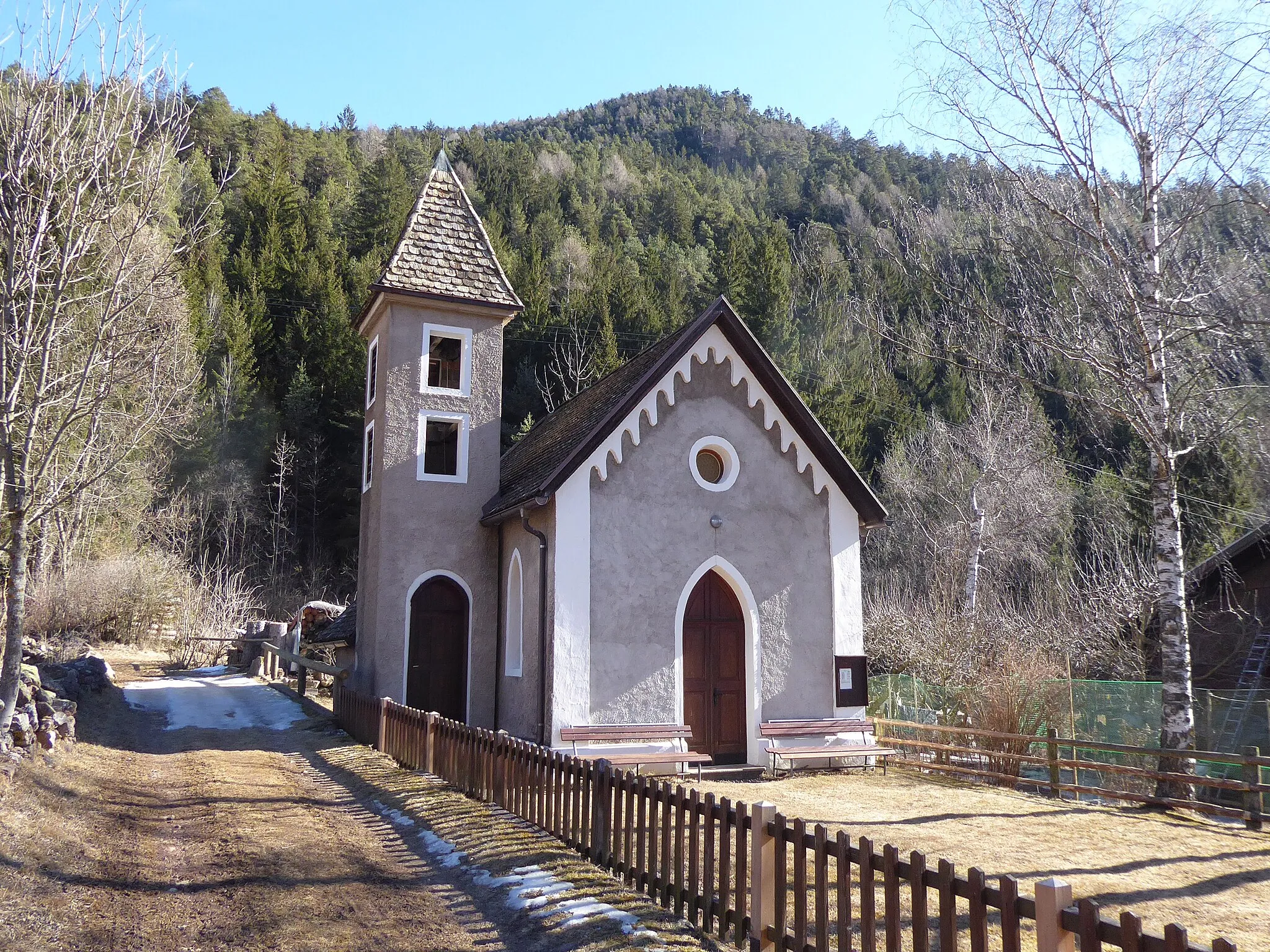 Photo showing: Aguai (Carano, Trentino, Italy) - Our Lady of Sorrows church