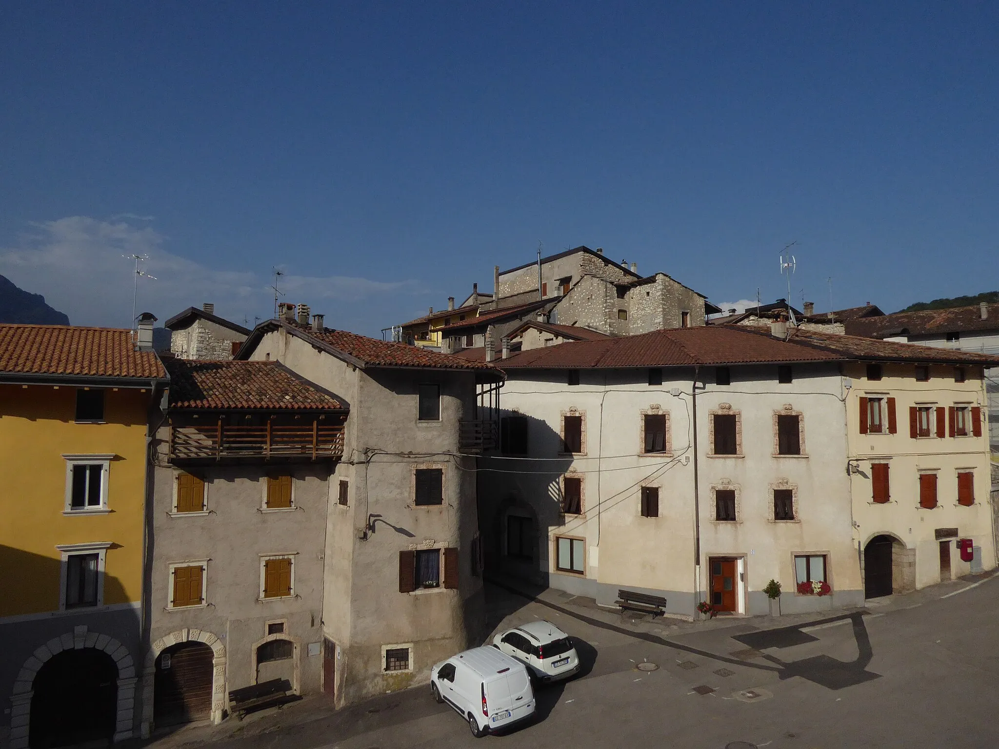 Photo showing: Castione (Brentonico, Trentino, Italy) - Glimpse