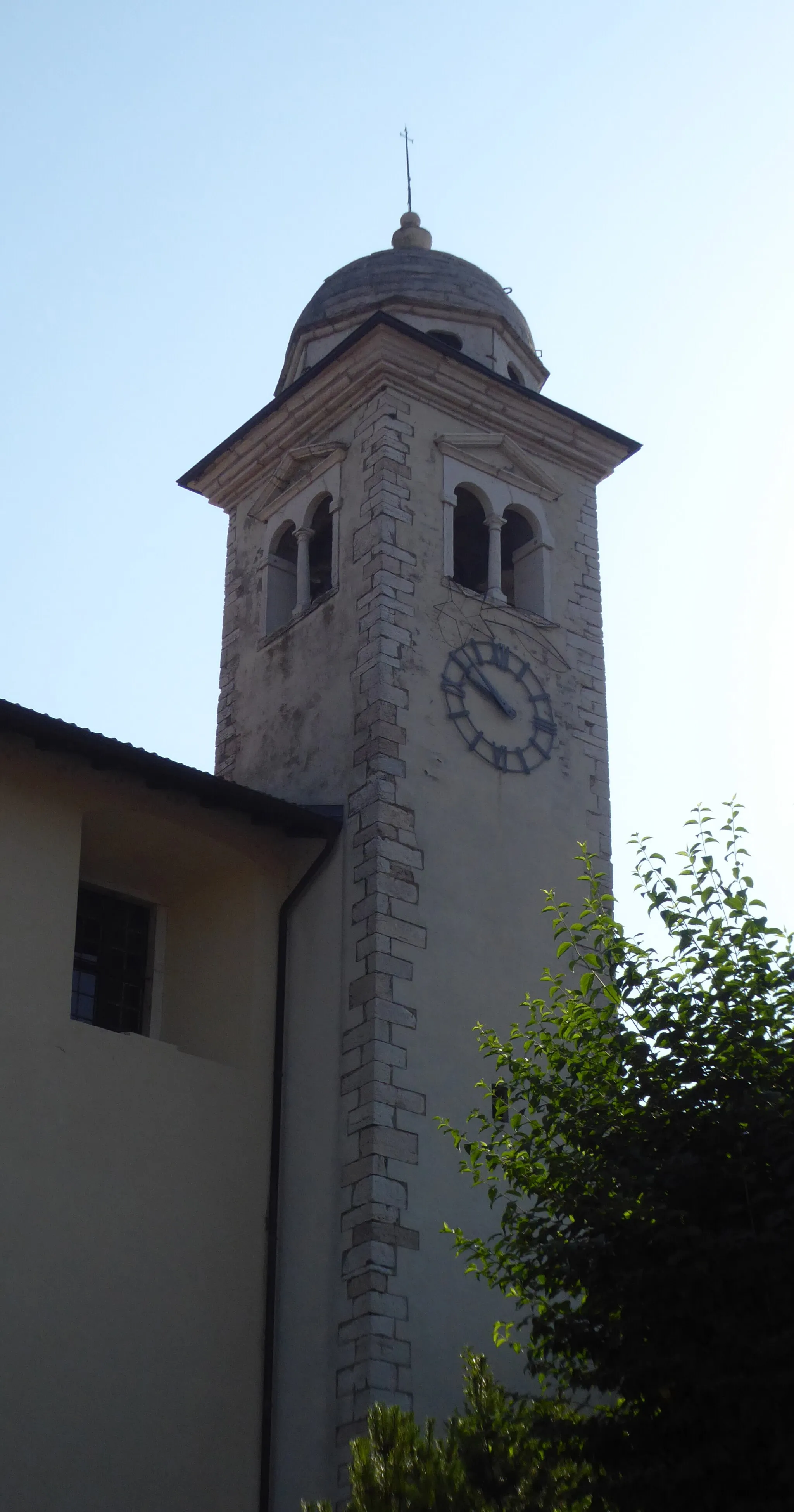 Photo showing: Crosano (Brentonico, Trentino, Italy), Saint Zeno church - Belltower
