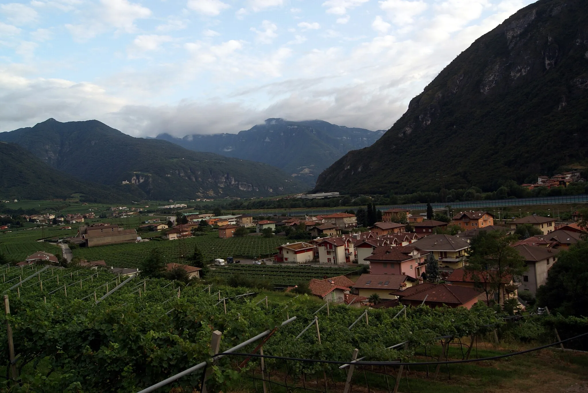 Photo showing: Serravalle