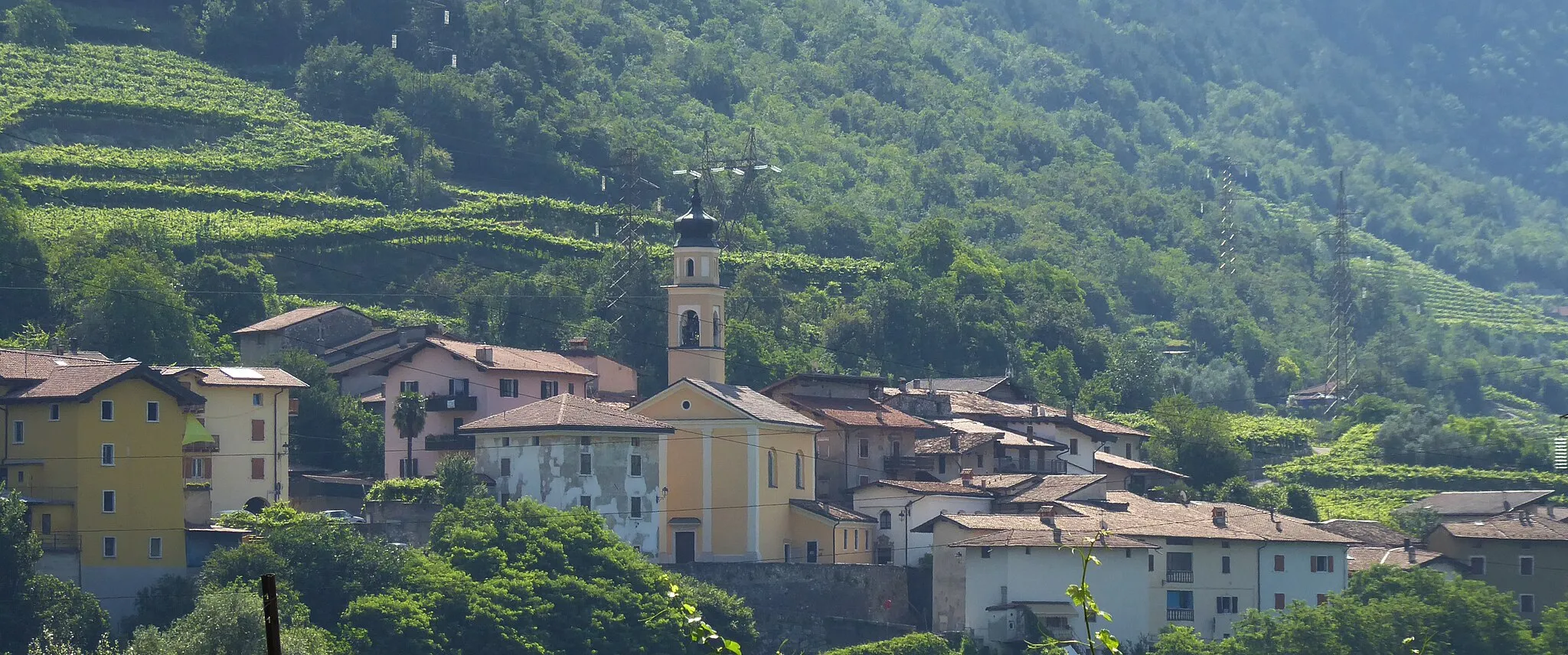 Photo showing: Serravalle all'Adige (Ala, Trentino, Italy)