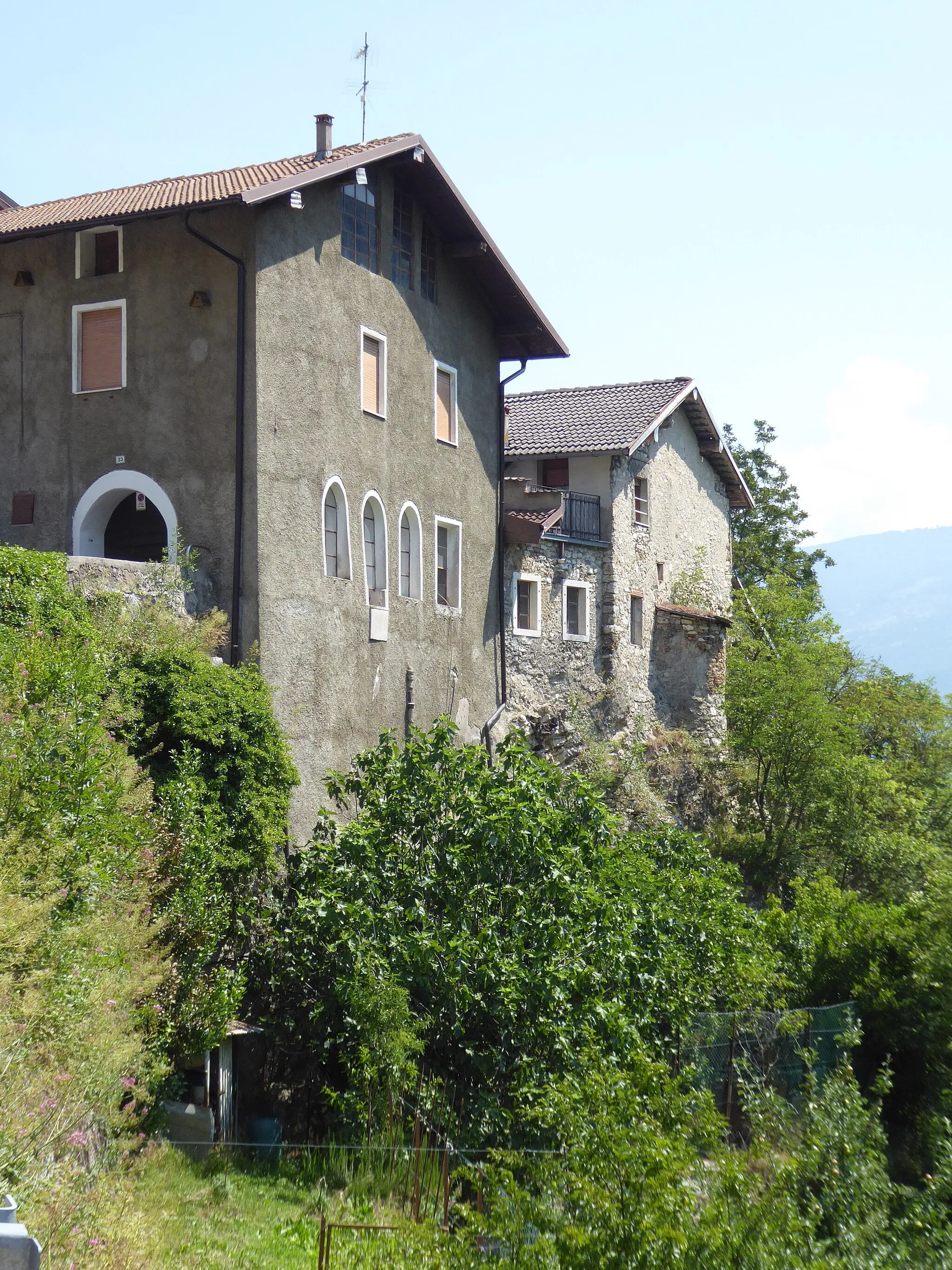 Photo showing: Houses in Sorne (Brentonico, Trentino, Italy)
