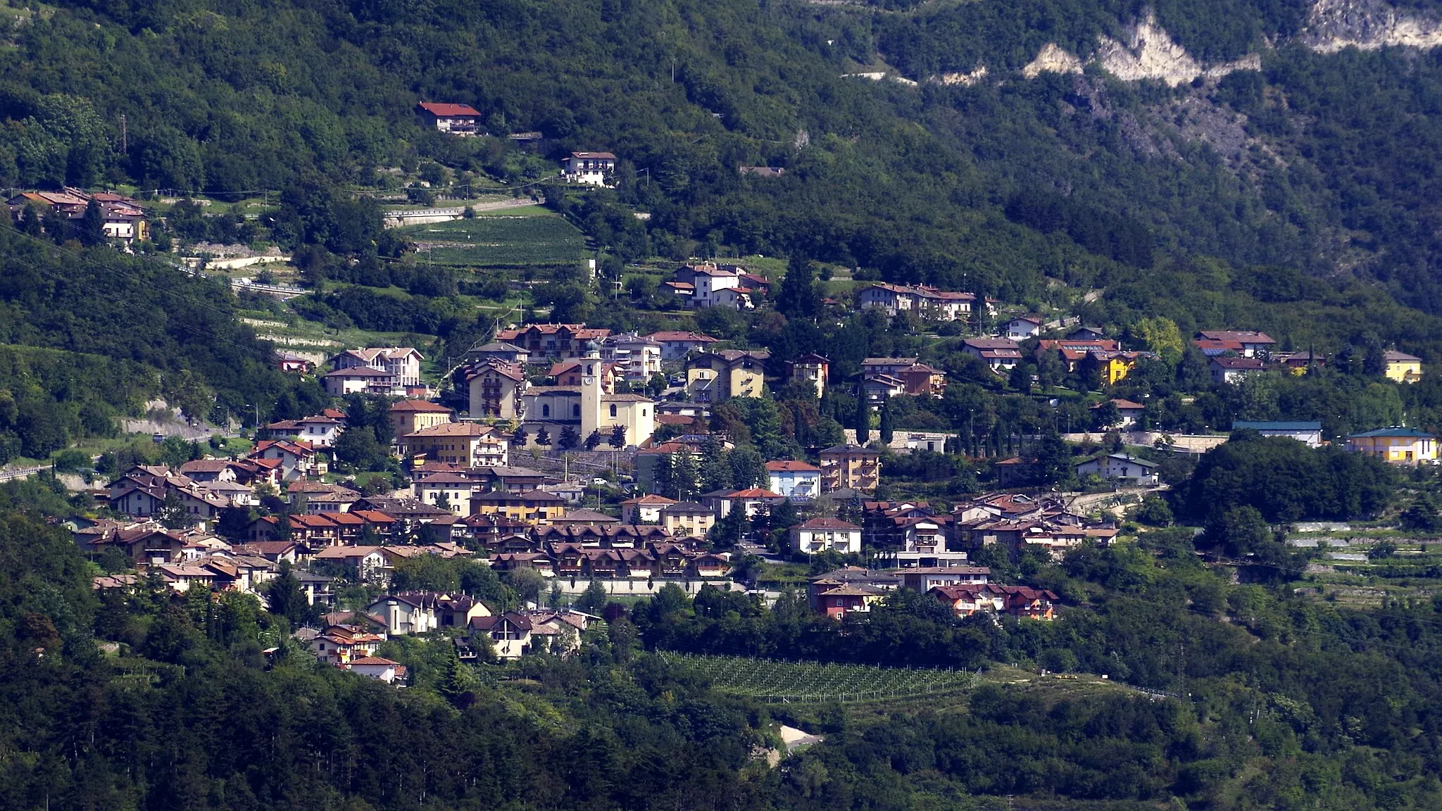 Photo showing: Noriglio (ITA) from west