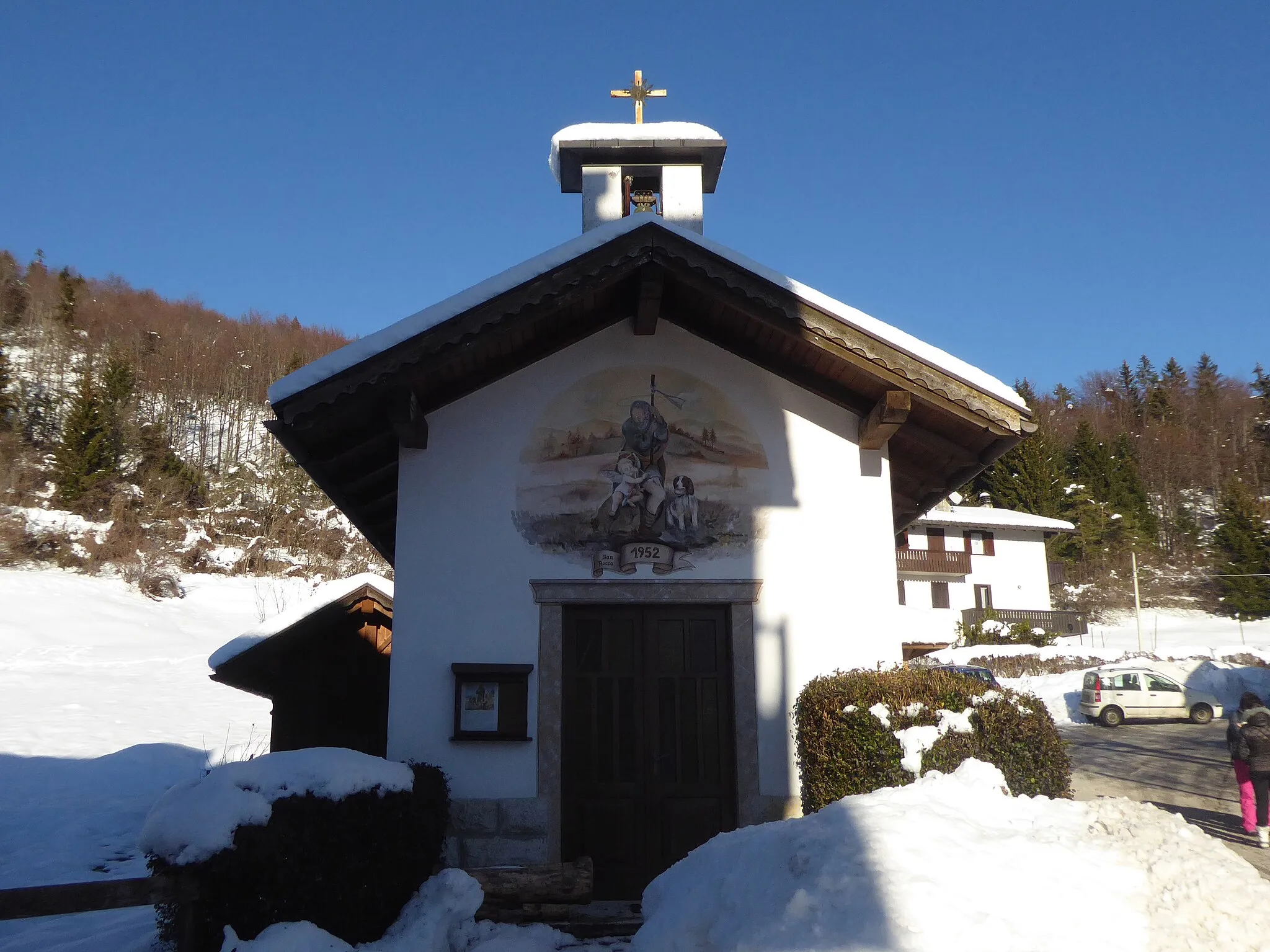 Photo showing: Prà di Sopra (Folgaria, Trentino, Italy), Holy Family and Saint Roch chapel