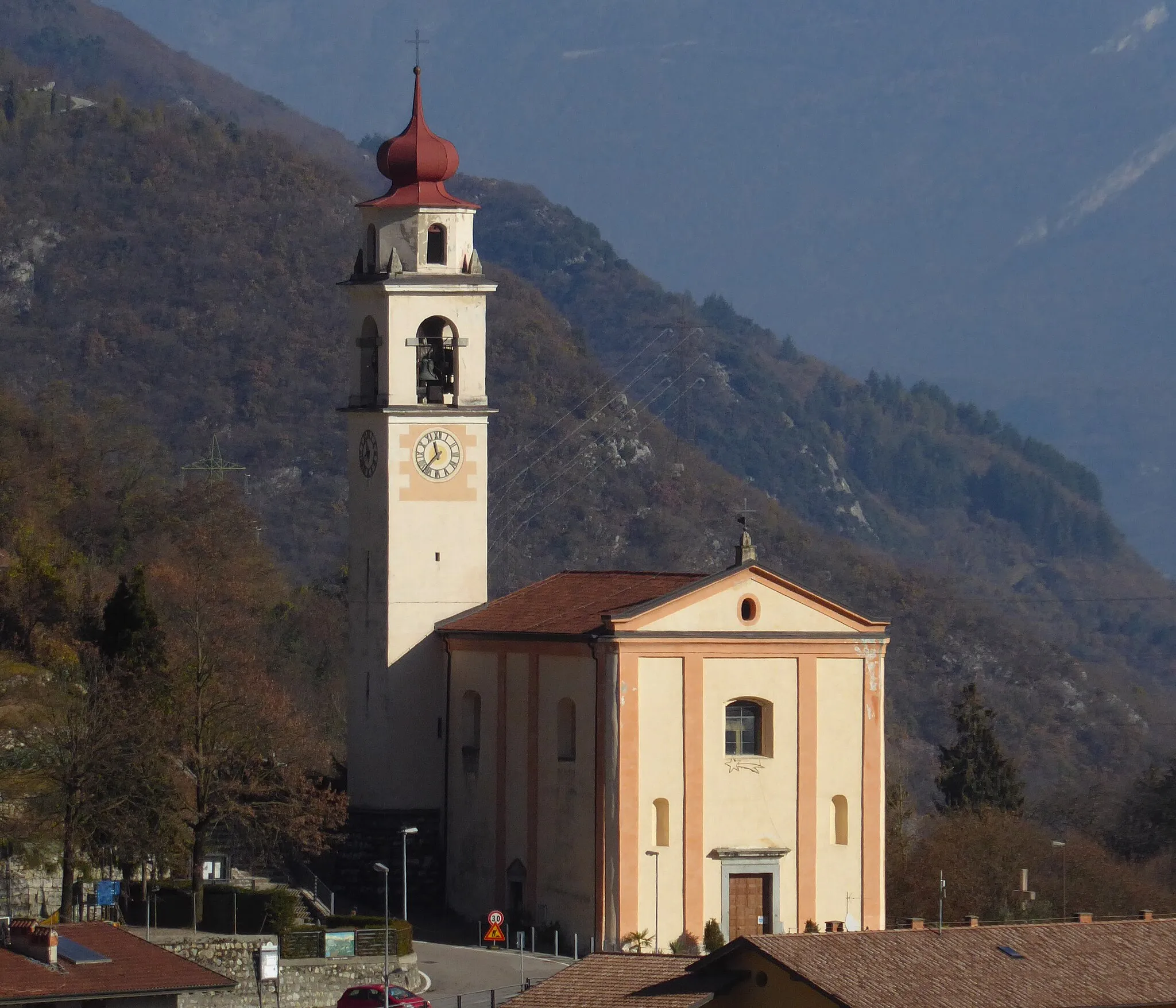 Photo showing: Campi (Riva del Garda, Trentino), new Saint Roch church