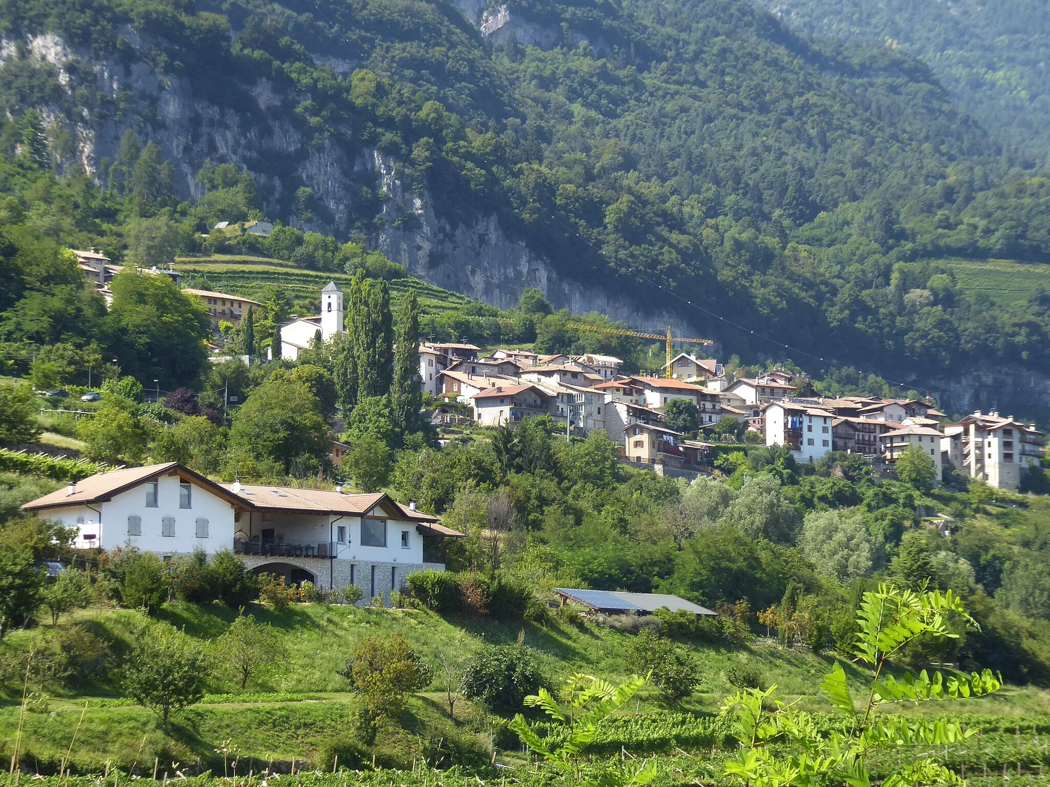 Photo showing: Patone (Isera, Trentino, Italy)