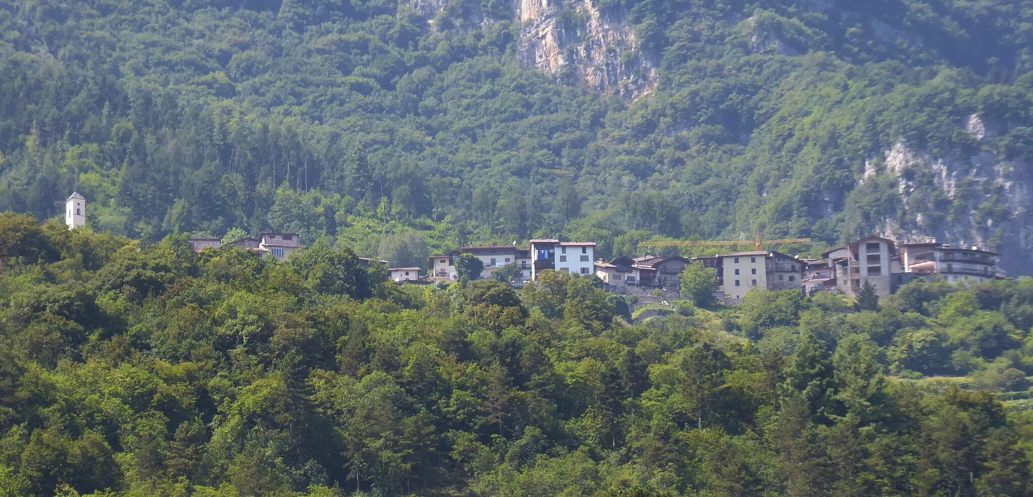 Photo showing: Patone vista da Marano (Isera, Trentino)