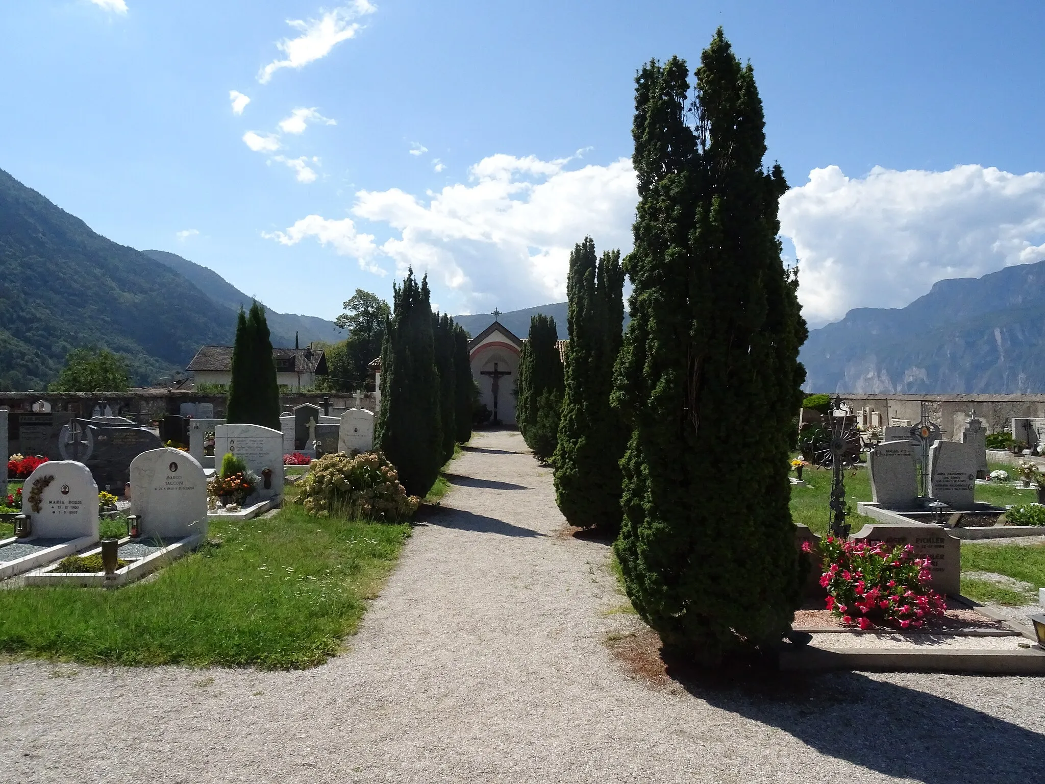 Photo showing: Cemetery of Buchholz (Salurn, South Tyrol, Italy)