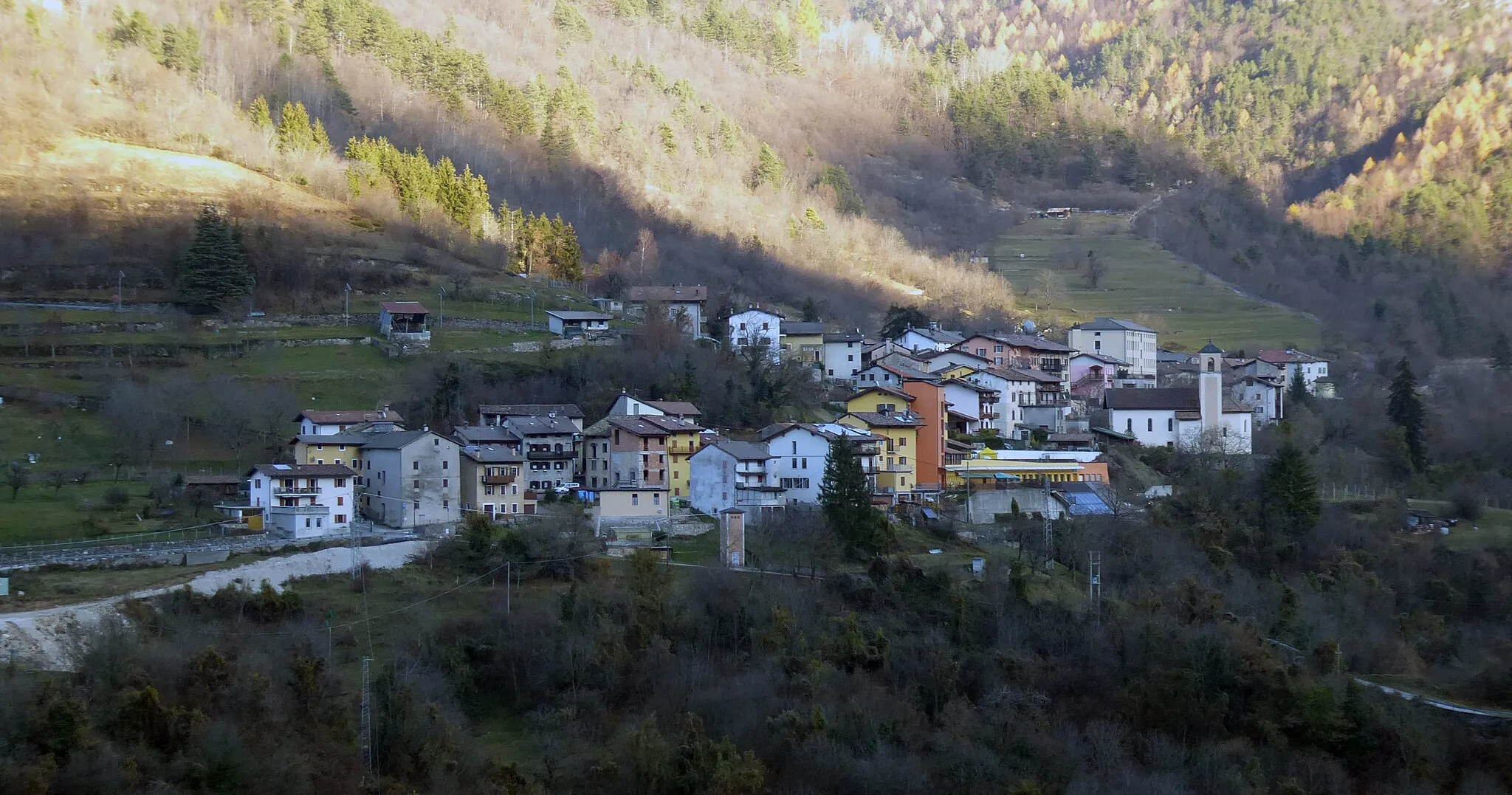 Photo showing: Raossi (Vallarsa, Trentino, Italy)