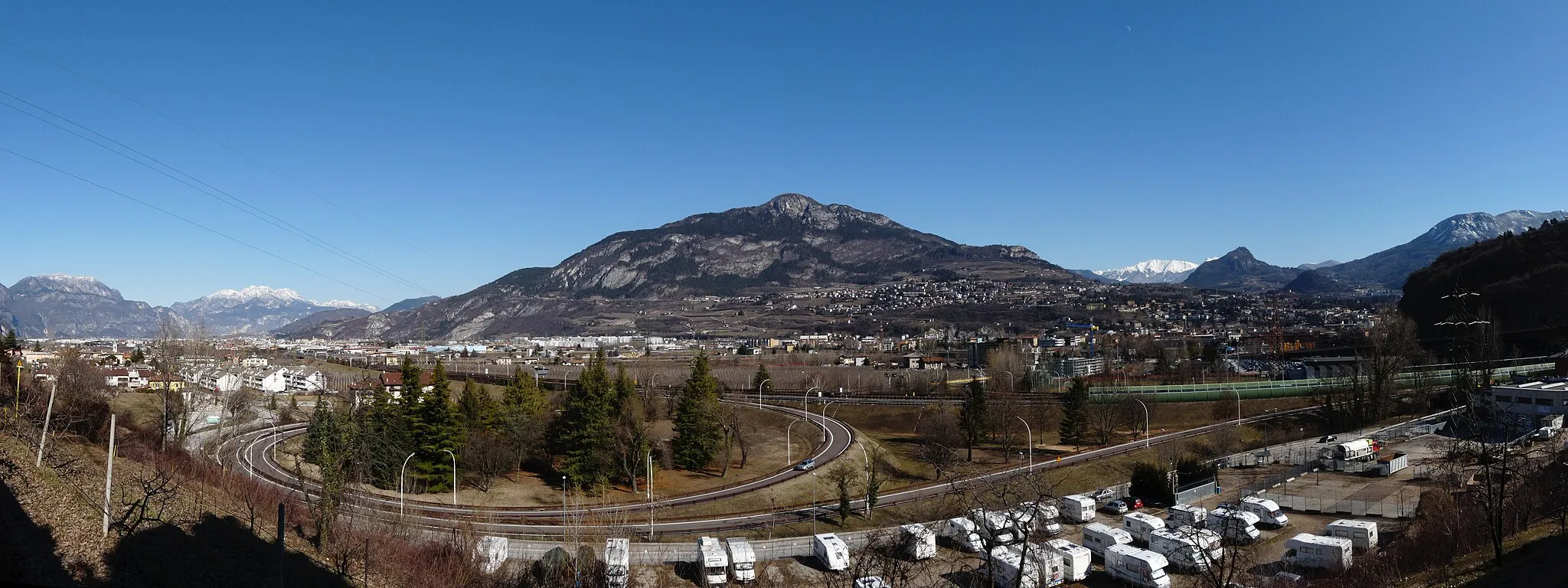 Photo showing: Trento (Italy): mount Calisio seen from the village of Vela