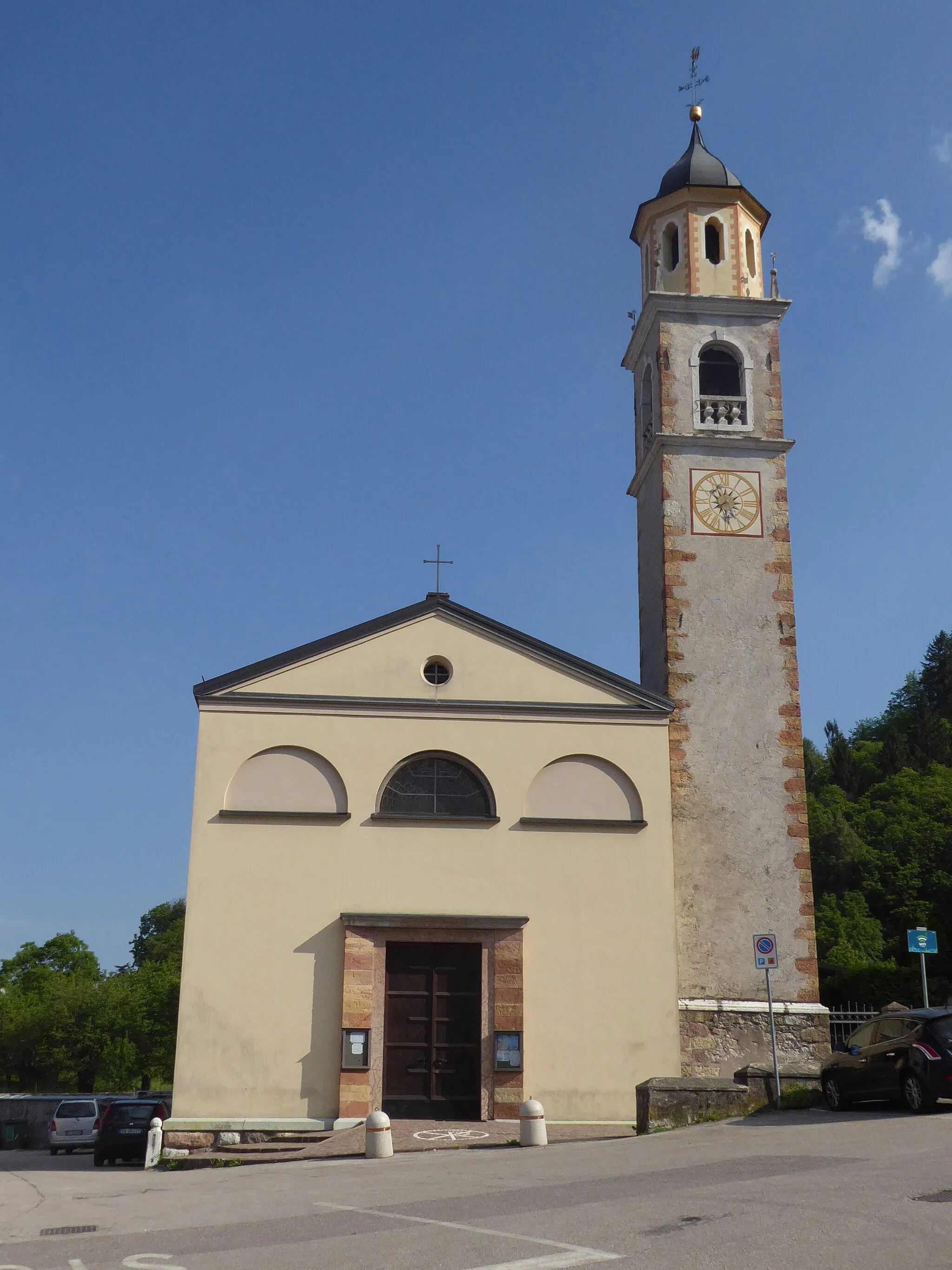 Photo showing: Costasavina (Pergine Valsugna, Trentino, Italy) - Saint Martin church