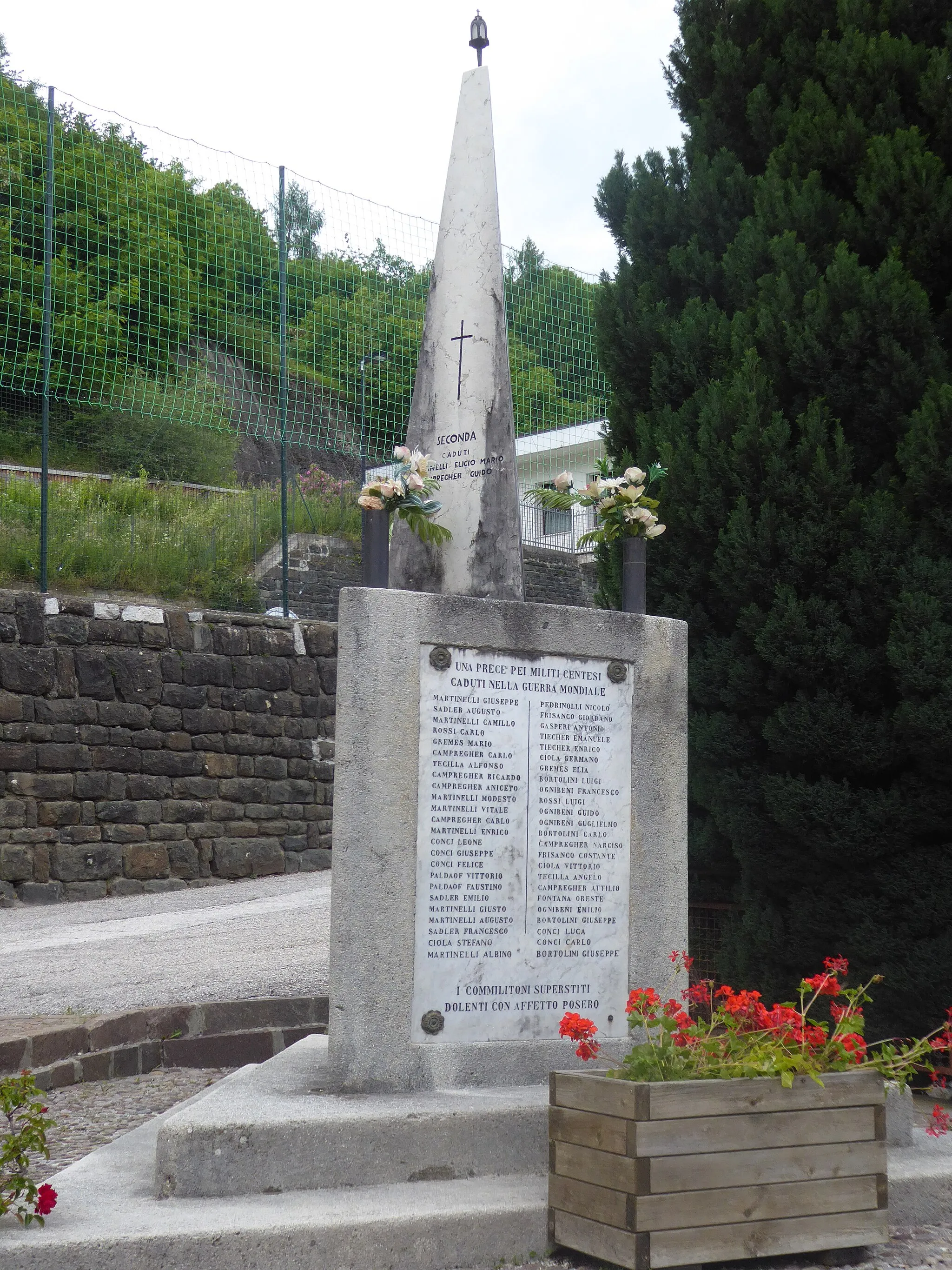 Photo showing: Centa San Nicolò (Altopiano della Vigolana, Trentino, Italy) - War memorial