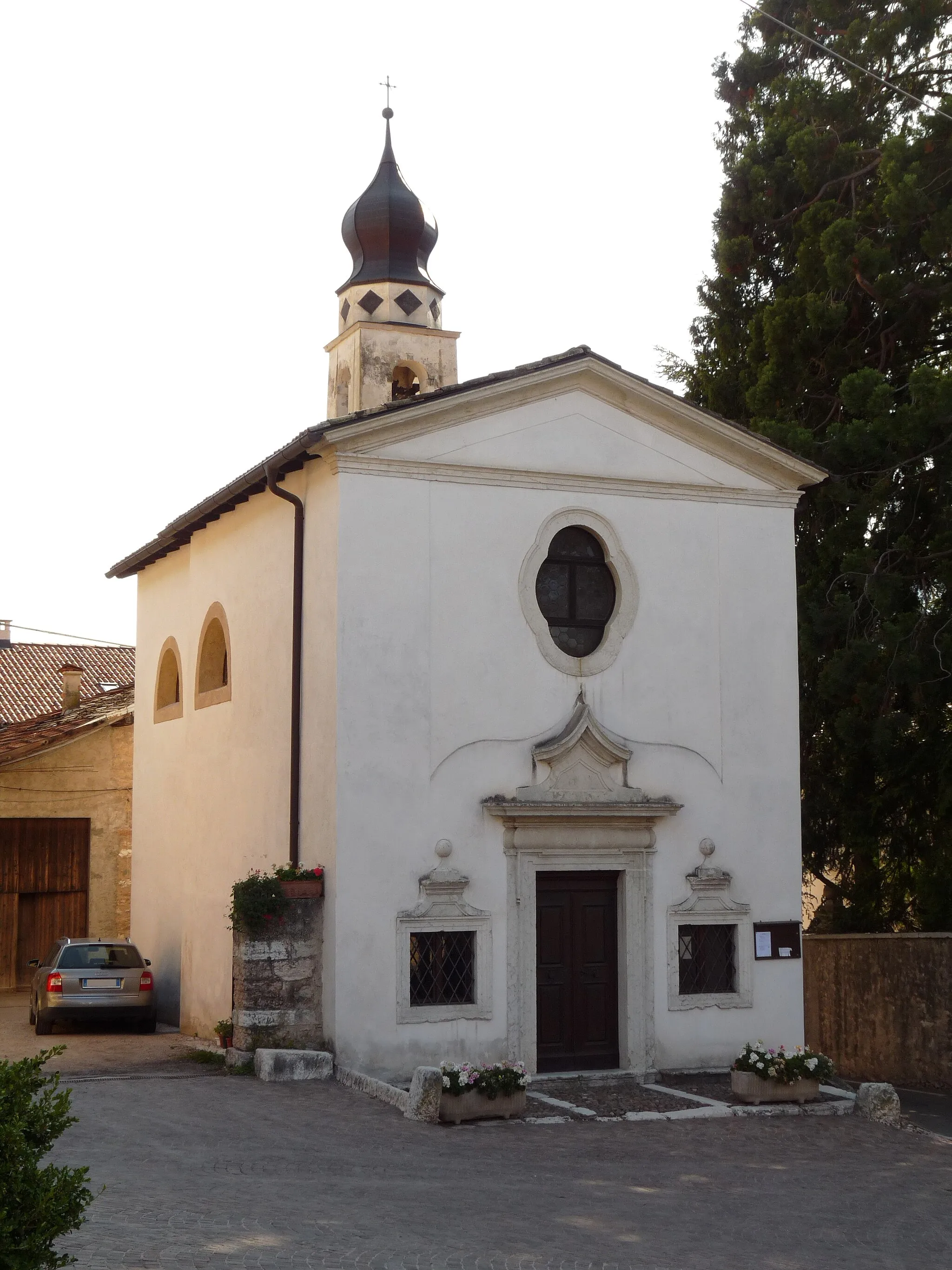 Photo showing: Trento (Italy): church of Saint Francis of Assisi in the Gabbiolo locality
