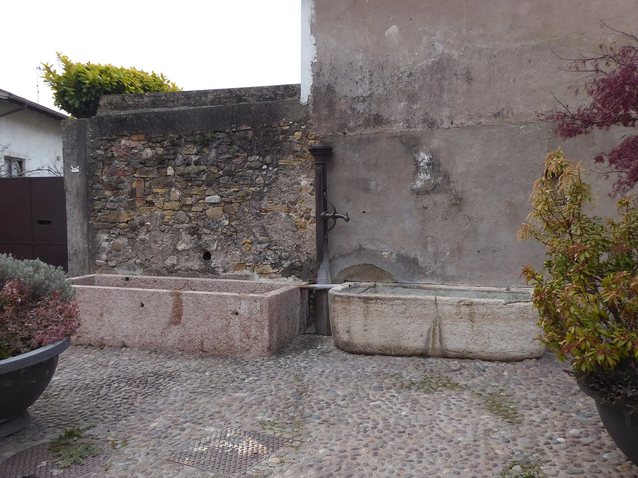 Photo showing: Pressano (Lavis, Trentino) - Fountain