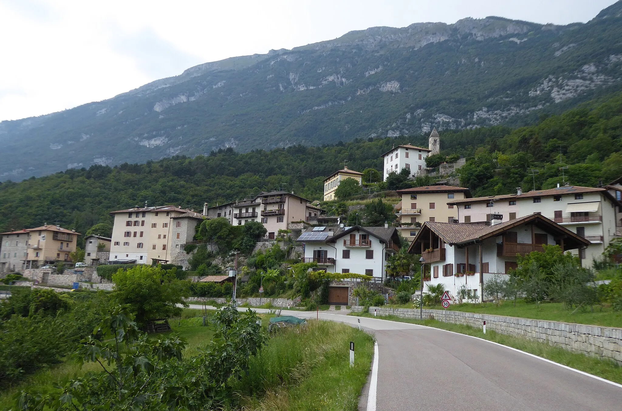 Photo showing: Ciago (Vallelaghi, Trentino, Italy)