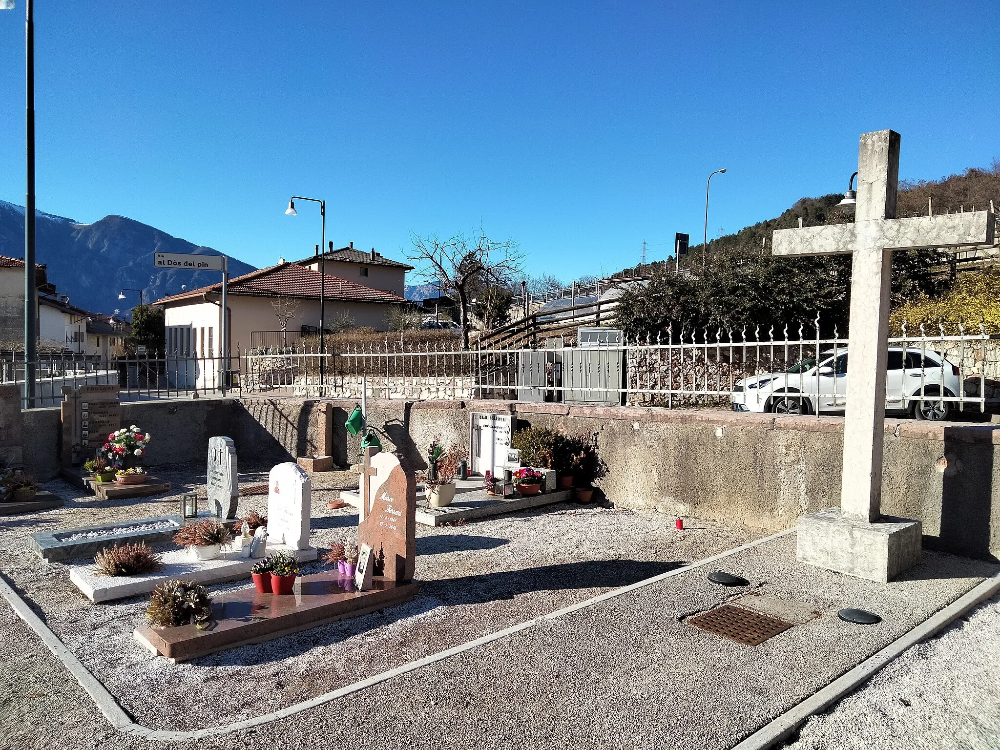 Photo showing: cimitero di Valsorda, frazione del comune di Trento.