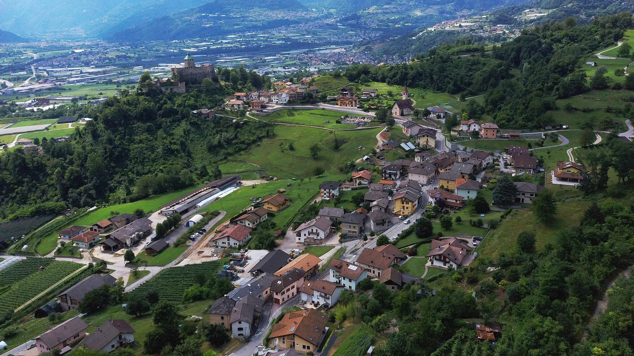 Photo showing: Ivano and Fracena (Castel Ivano, Trentino, Italy)