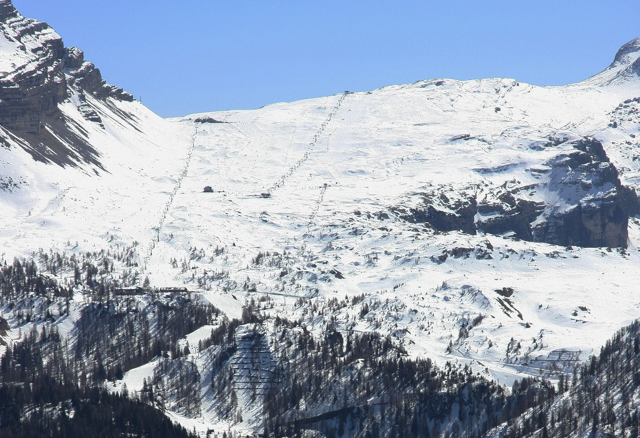 Photo showing: Winter view on Passo Grosté in Dolomites