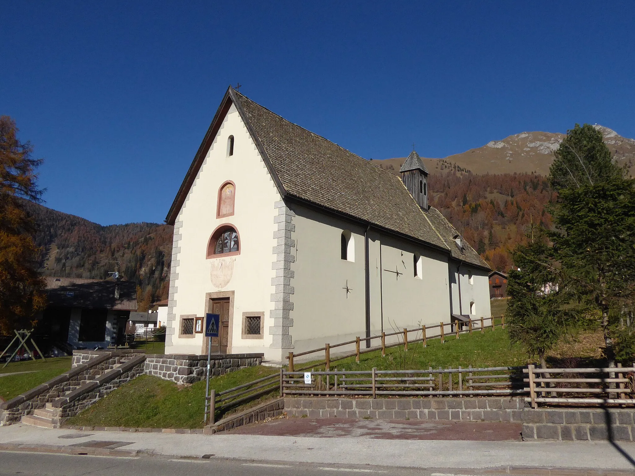 Photo showing: Bellamonte (Predazzo, Trentino, Italy), Our Lady of the Snow church