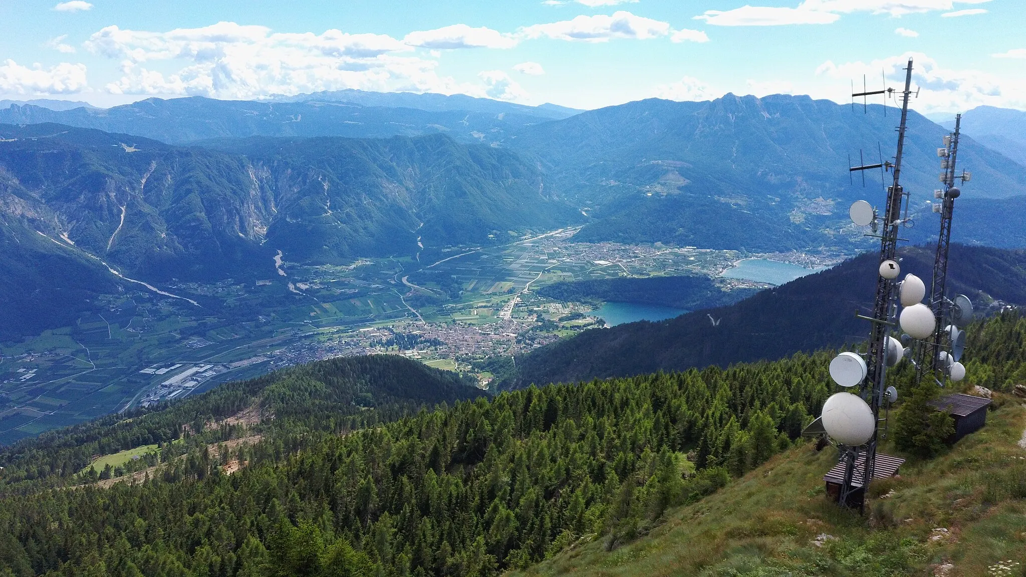 Photo showing: View from Panarotta mountain (Trentino, Italy)