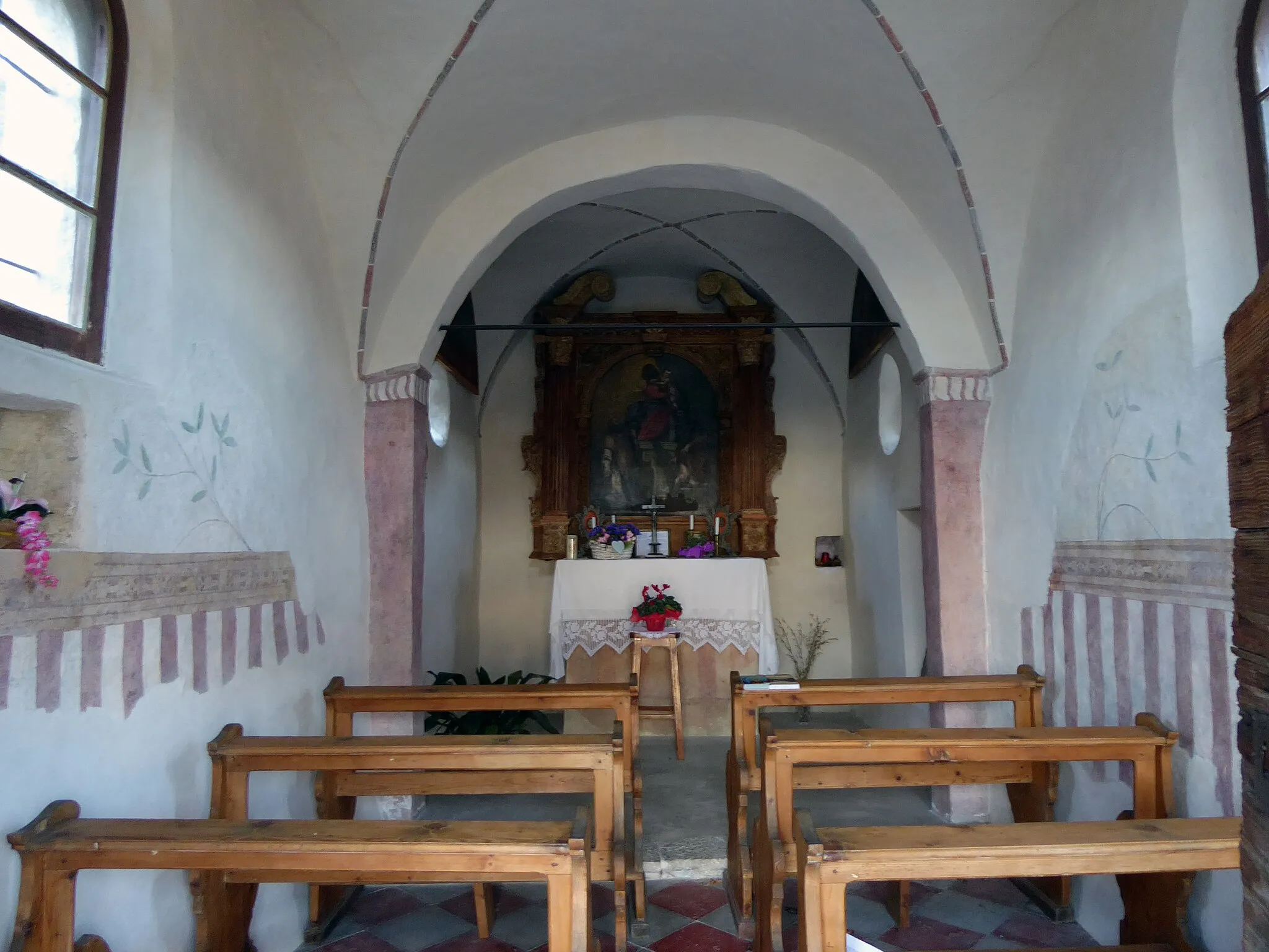 Photo showing: Giovo (Trentino, Italy) - Saint Valentine chapel in Maso San Valentino - Interior