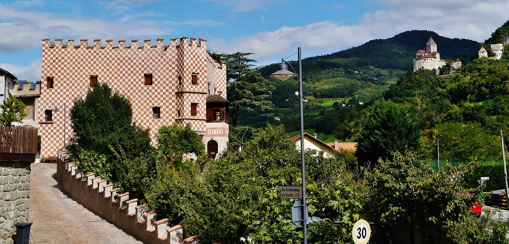 Photo showing: This media shows the cultural heritage monument with the number 13740 in South Tyrol.