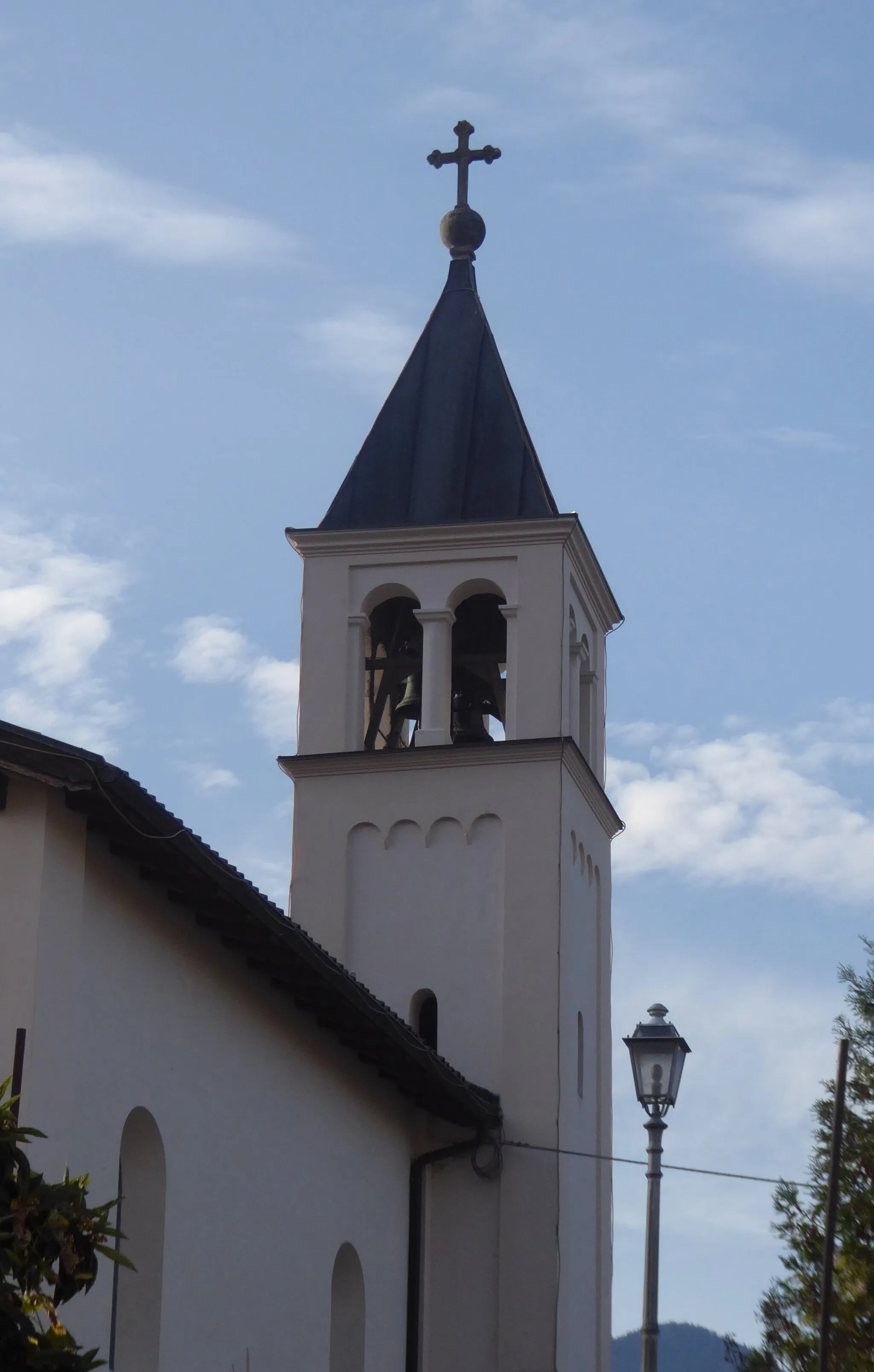 Photo showing: Pratosaiano (Arco, Trentino, Italy), Saint Isidore church - Belltower