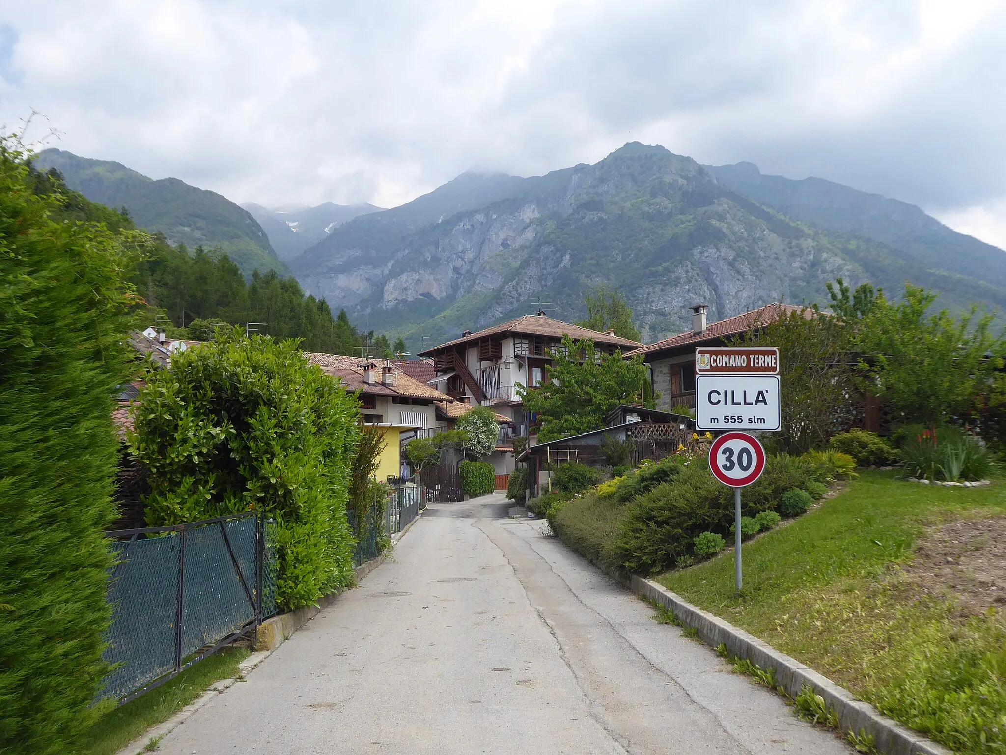 Photo showing: Cillà (Comano Terme, Trentino, Italy) - Glimpse