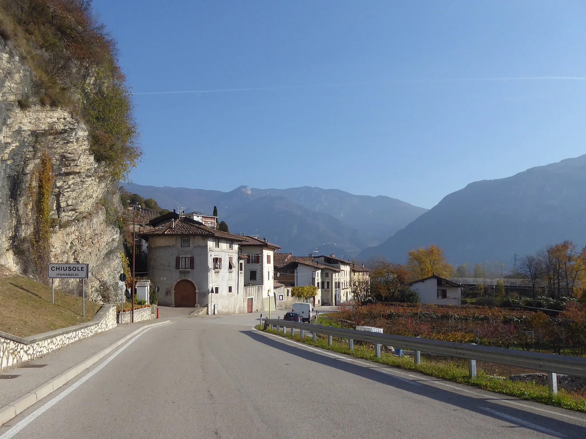 Photo showing: Chiusole (Pomarolo, Trentino, Italy) - Glimpse