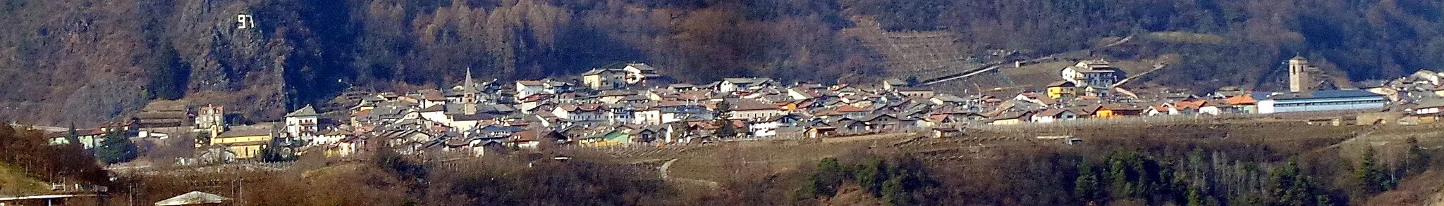 Photo showing: Cembra as seen from the "Croz del Toro", below the town of Lases