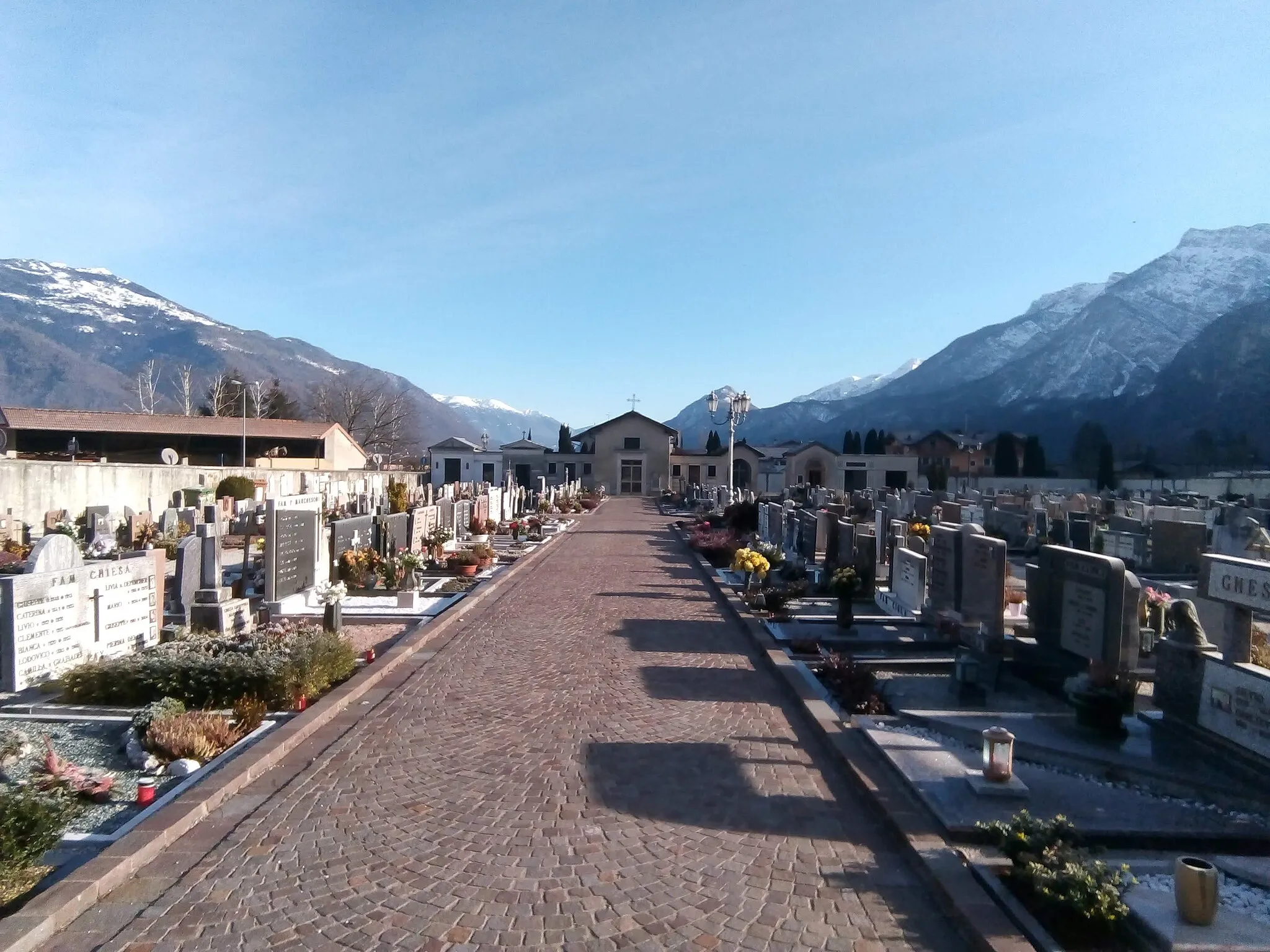 Photo showing: Cimitero di Caldonazzo, in provincia autonoma di Trento