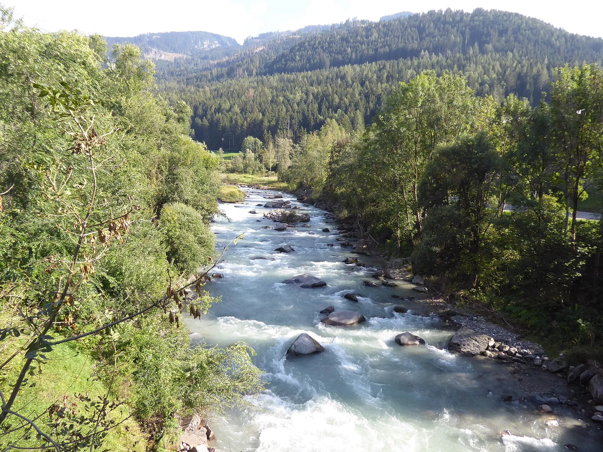 Photo showing: The Avisio river in Panchià (Trentino, Italy)