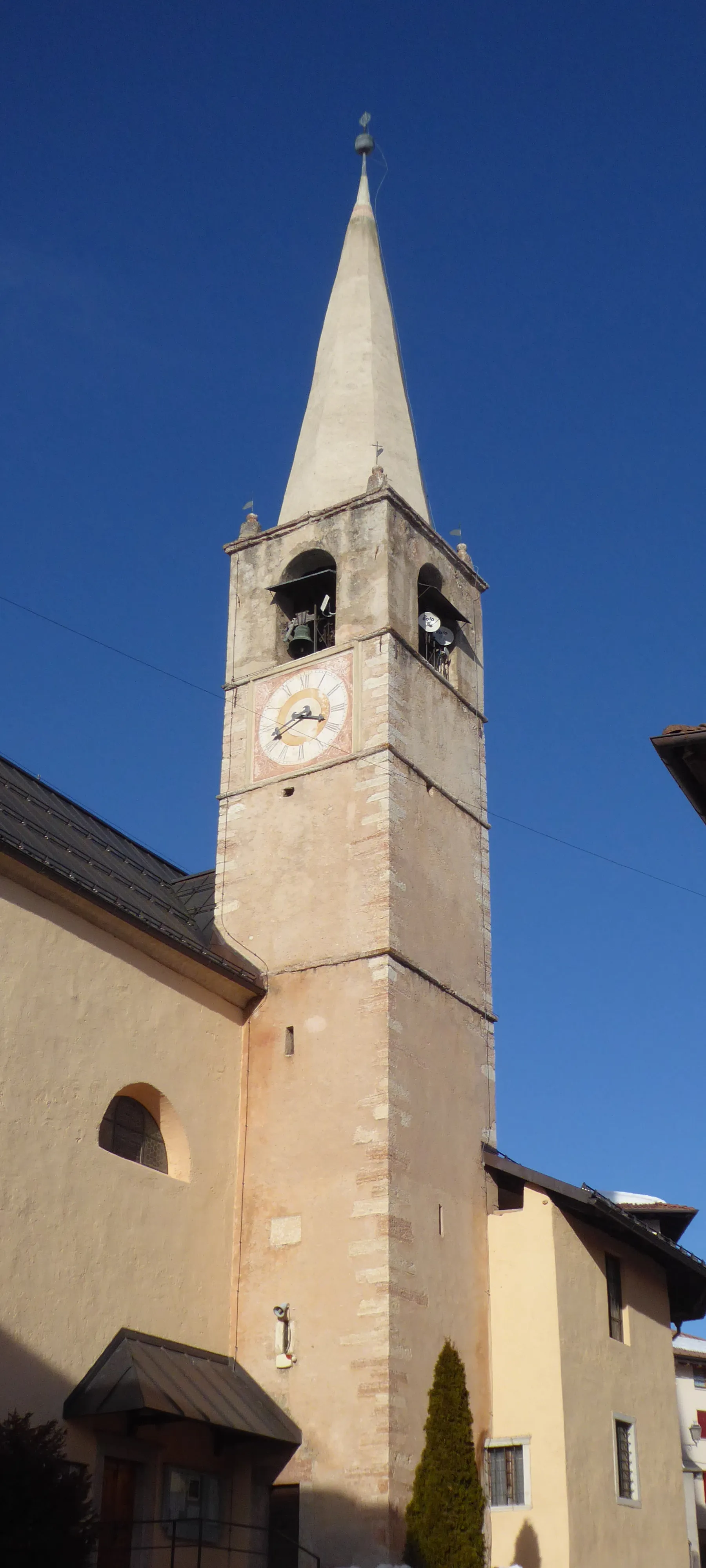 Photo showing: Sfruz (Trentino, Italy), Saint Agatha church - Belltower