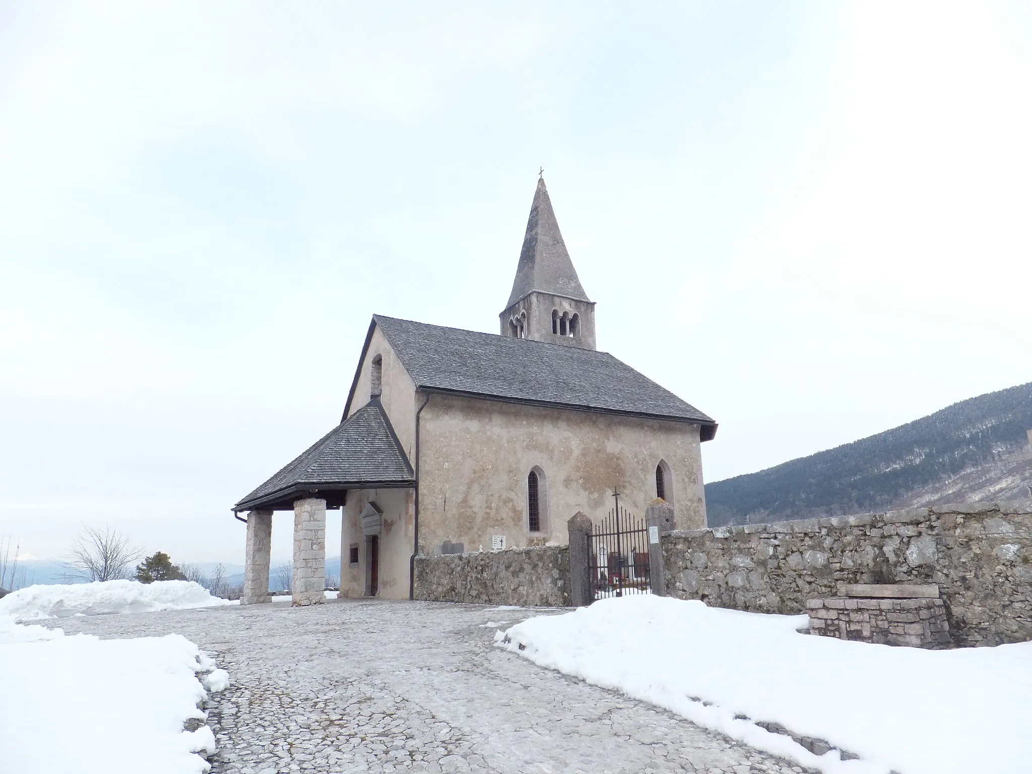 Photo showing: Cavedago (Trento, Italy) - Church of Saint Thomas