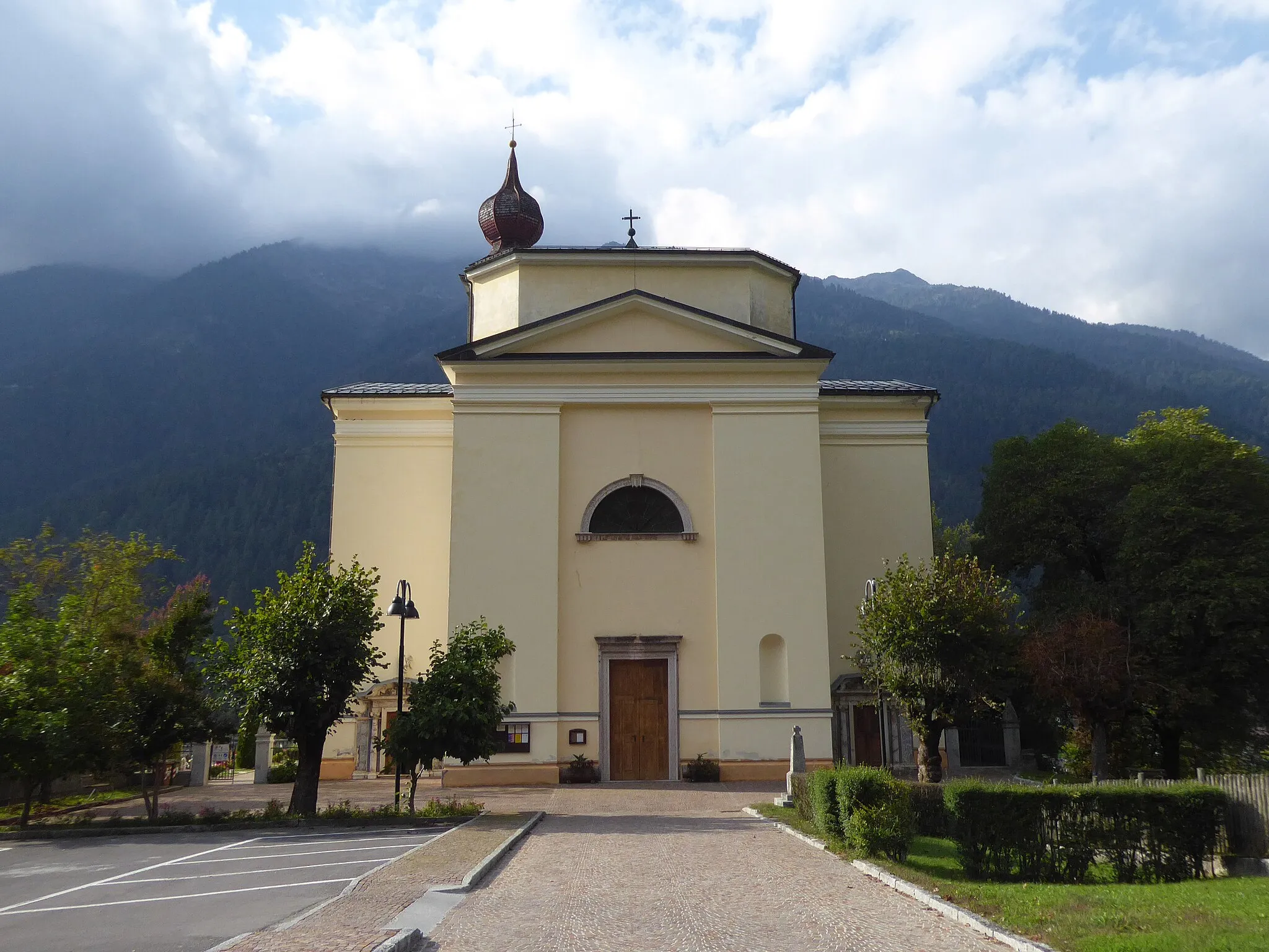 Photo showing: Bocenago (Trentino, Italy), Saint Margaret church