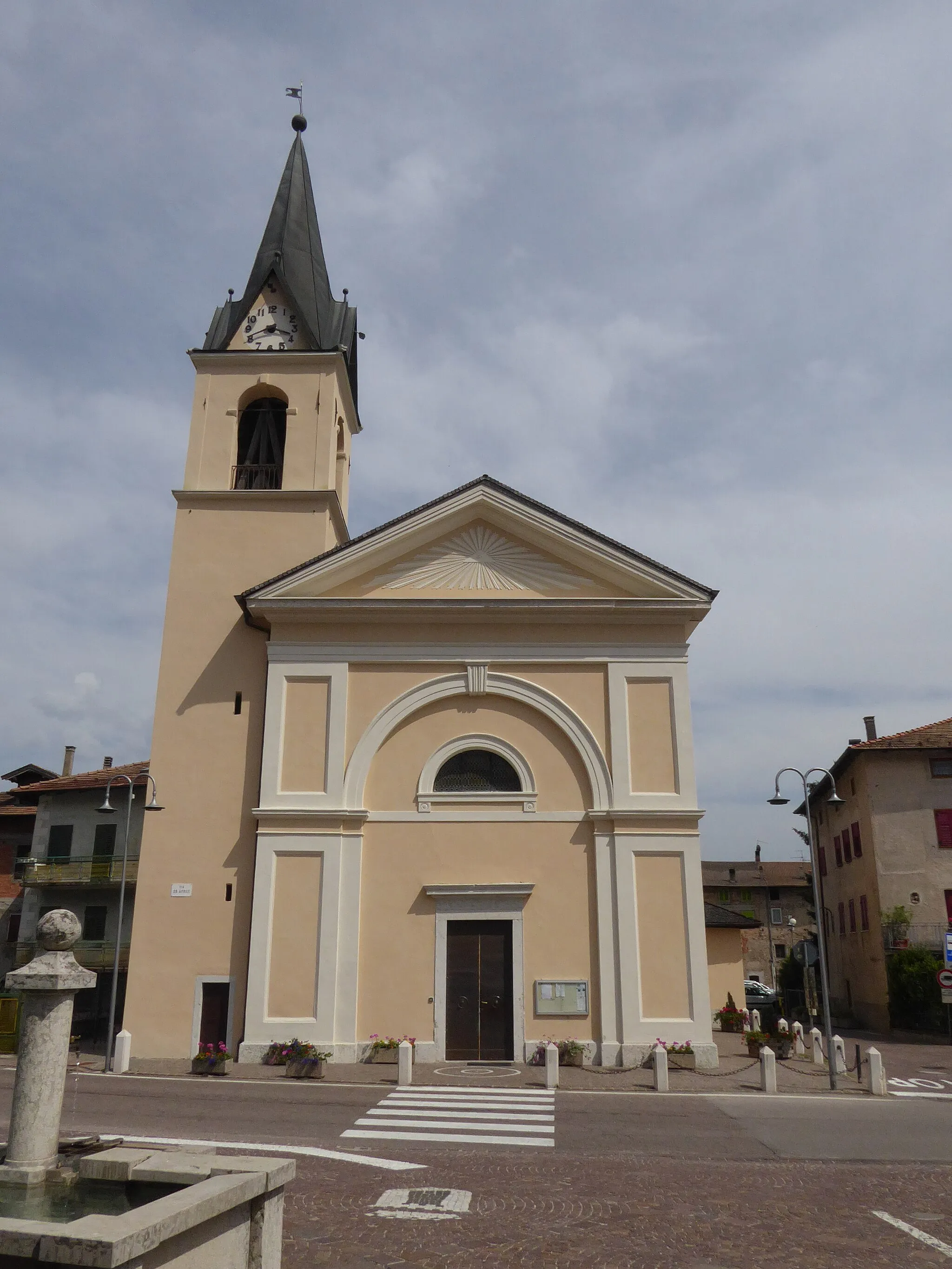 Photo showing: Romallo (Novella, Trentino, Italy), Saint Vitalis church