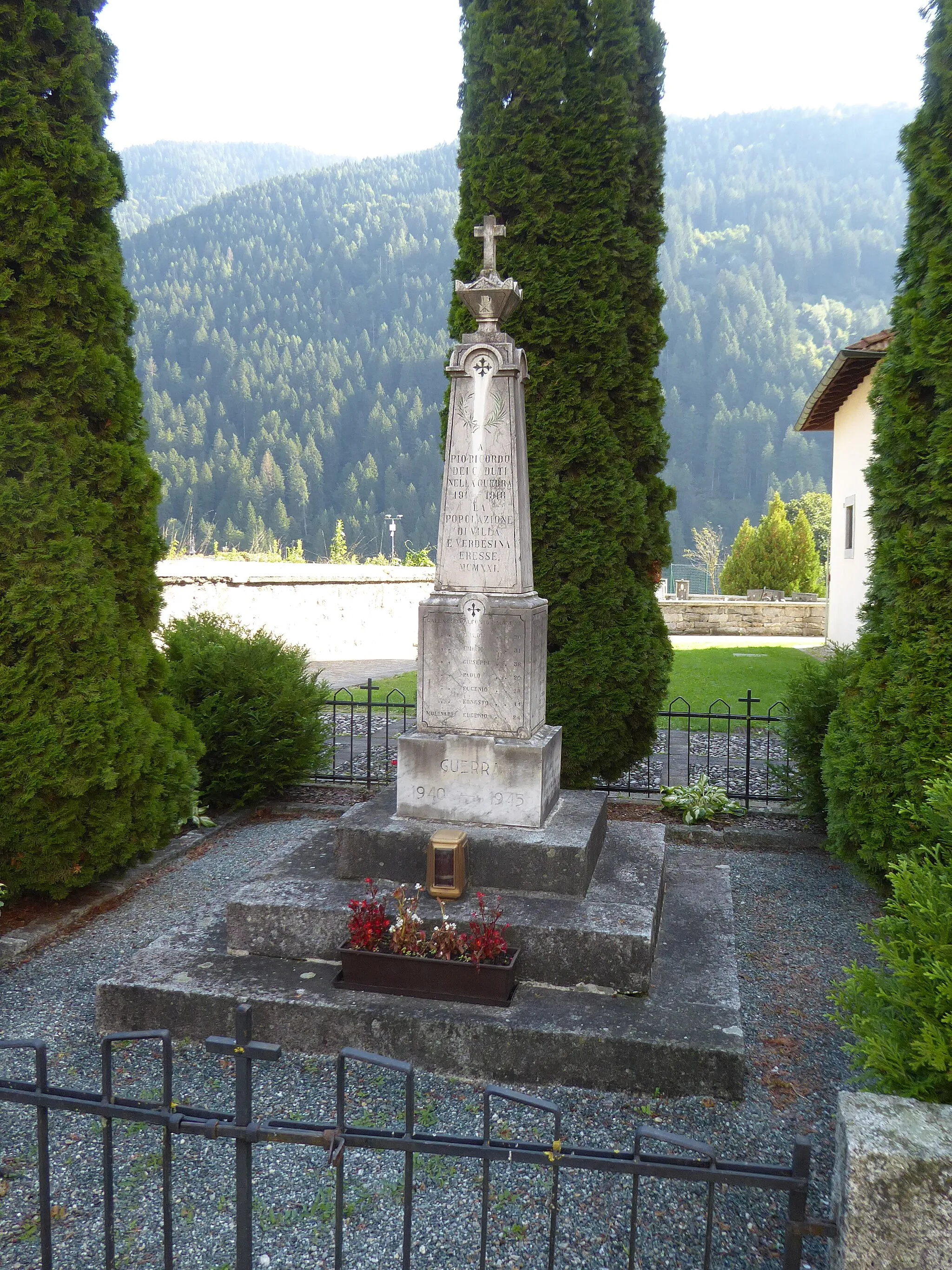 Photo showing: Villa Rendena (Porte di Rendena, Trentino, Italy) - War memorial