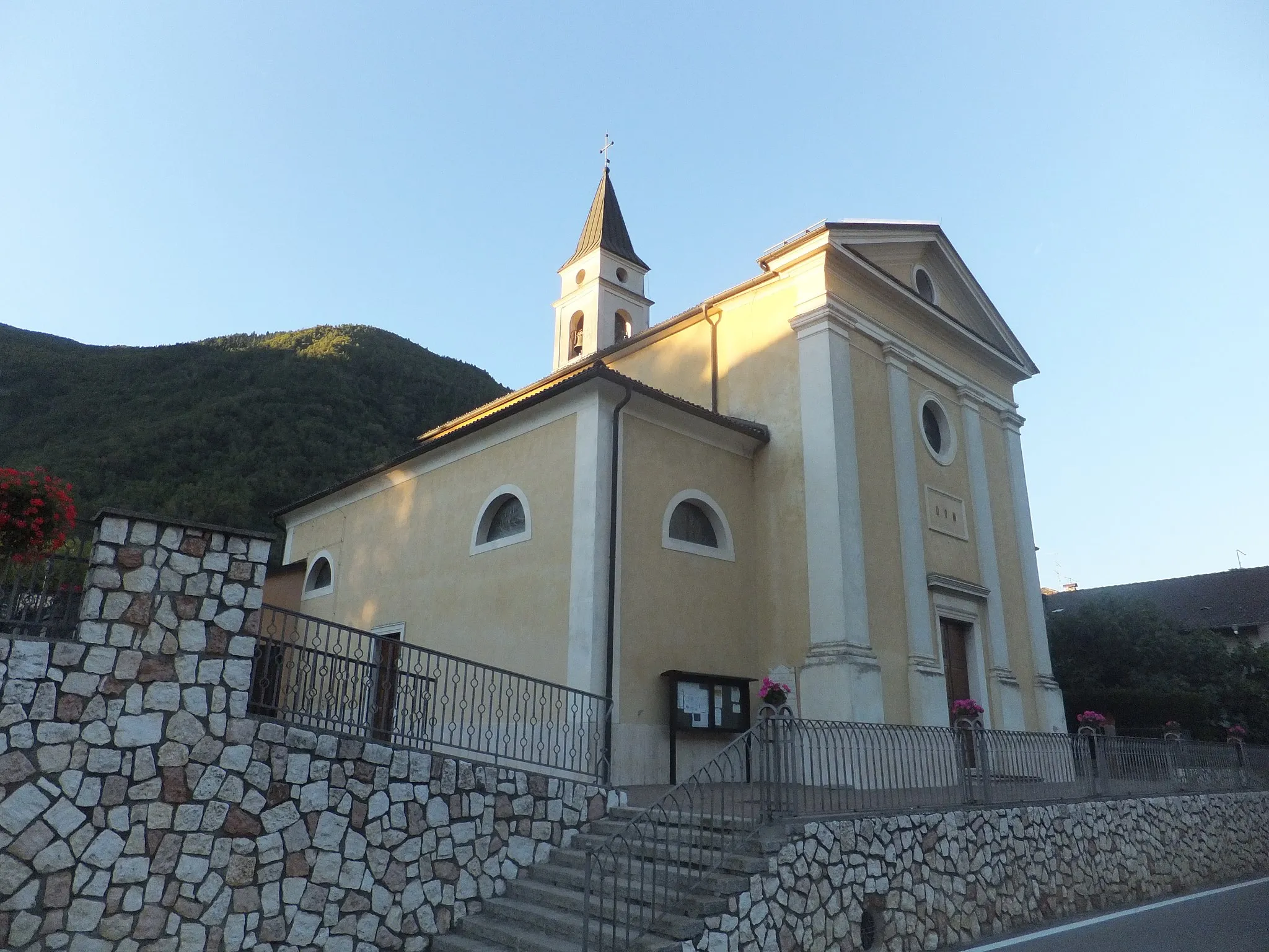 Photo showing: Novaledo (Trentino, Italy) - Church of Saint Augustinus