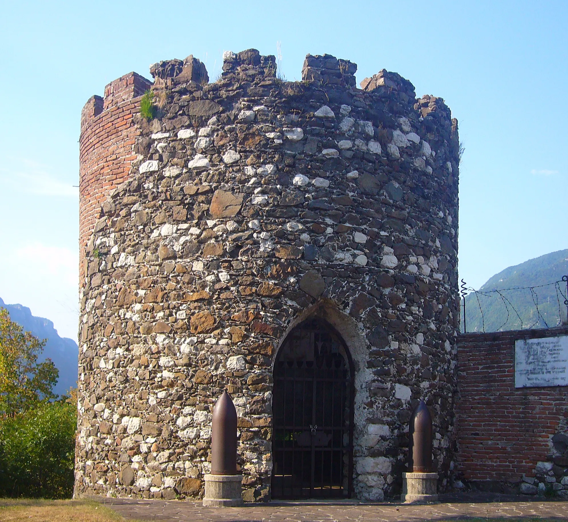 Photo showing: Il Sacello dei Caduti a Velo d'Astico