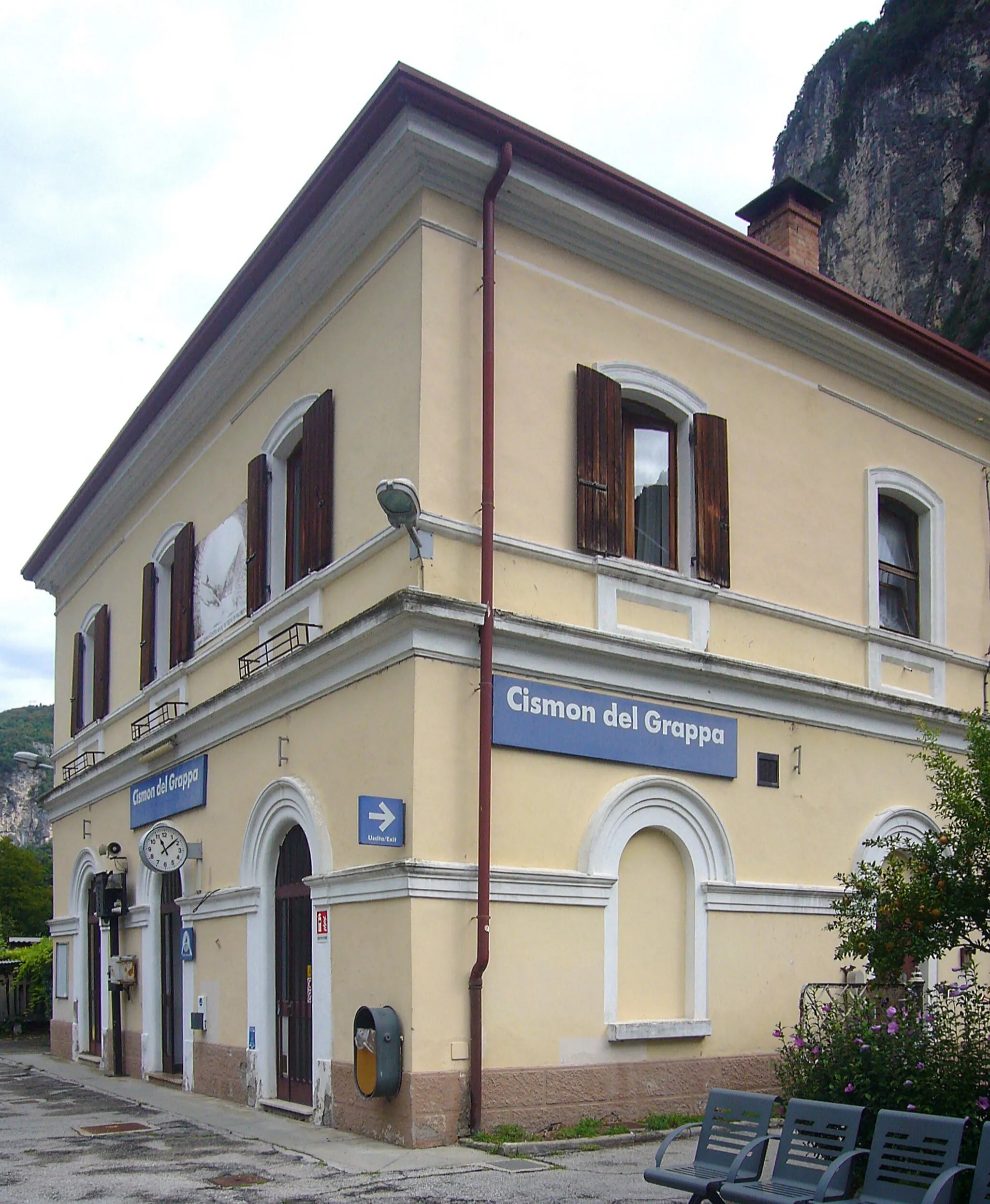 Photo showing: La stazione ferroviaria di Cismon del Grappa