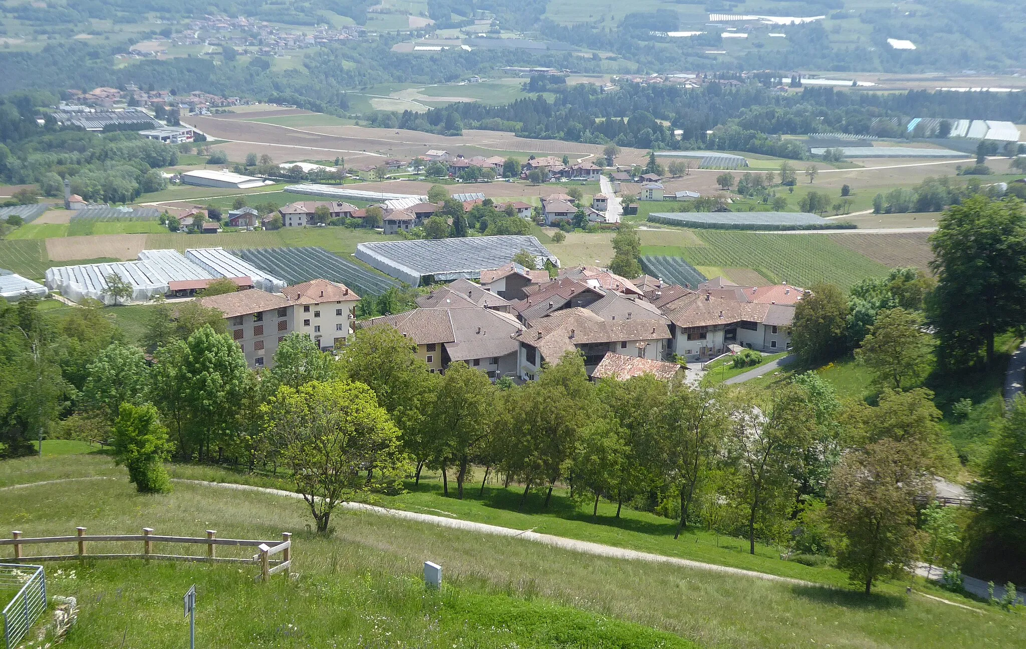 Photo showing: Vergonzo as seen from Castel Restor (Comano Terme, Trentino, Italy)