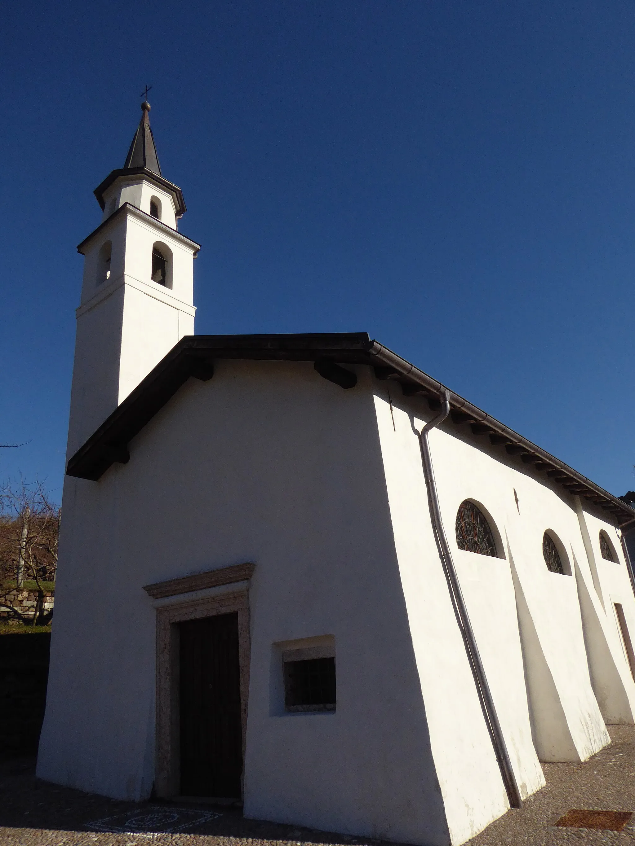 Photo showing: Garzano (Civezzano, Trentino, Italy) - Saint Valentine church